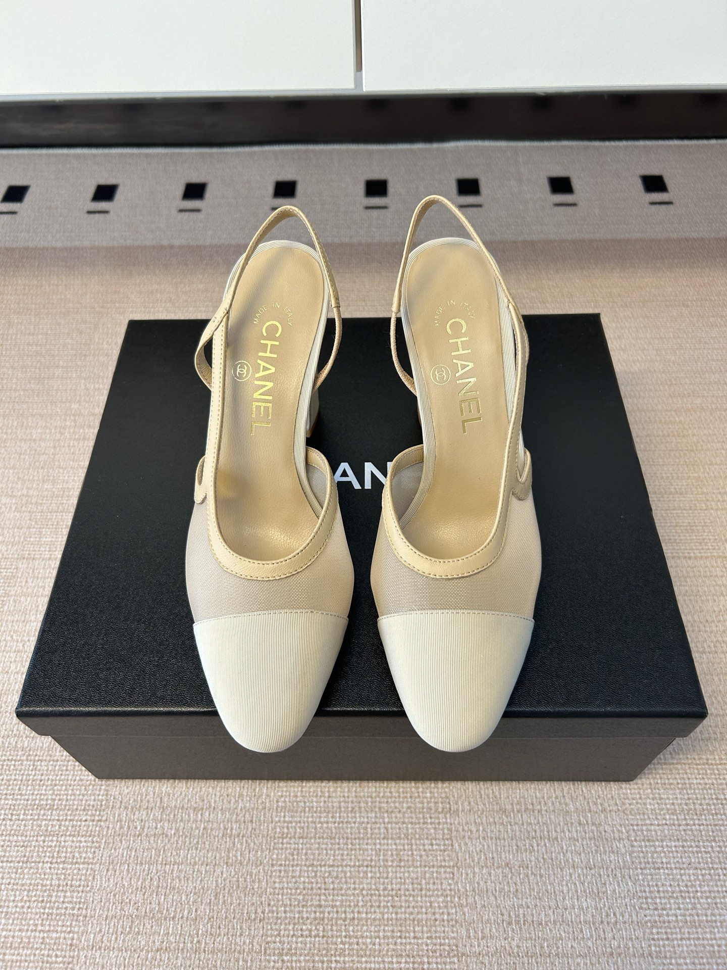 Chanel 𝐁𝐫𝐚𝐧𝐝𝐂𝐡𝐚𝐧*𝐥