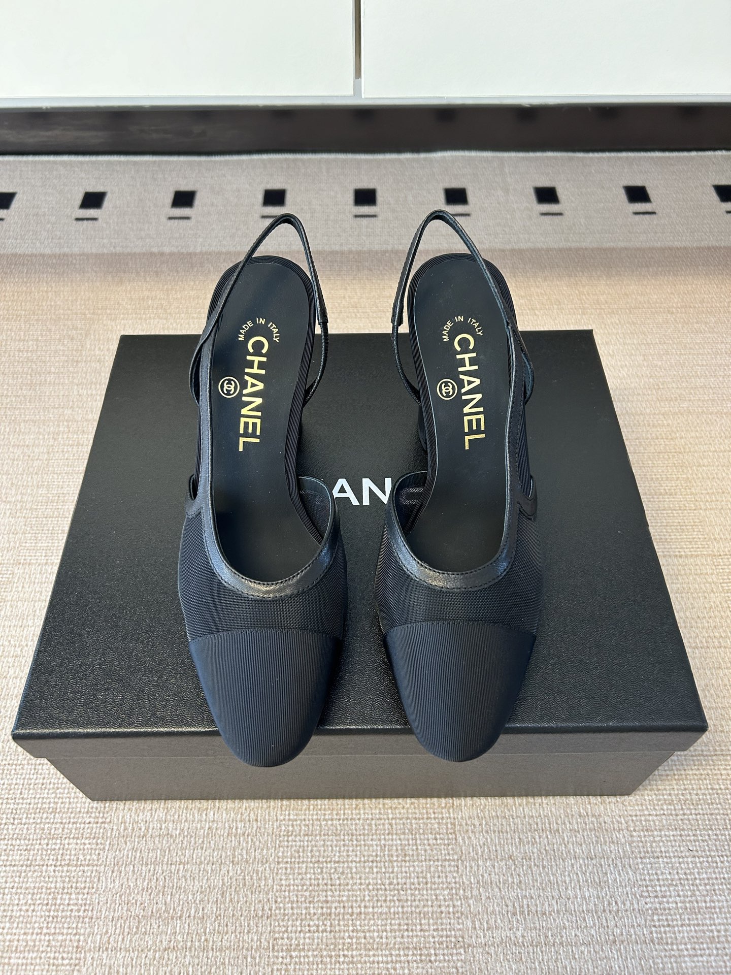 Chanel 𝐁𝐫𝐚𝐧𝐝𝐂𝐡𝐚𝐧*𝐥