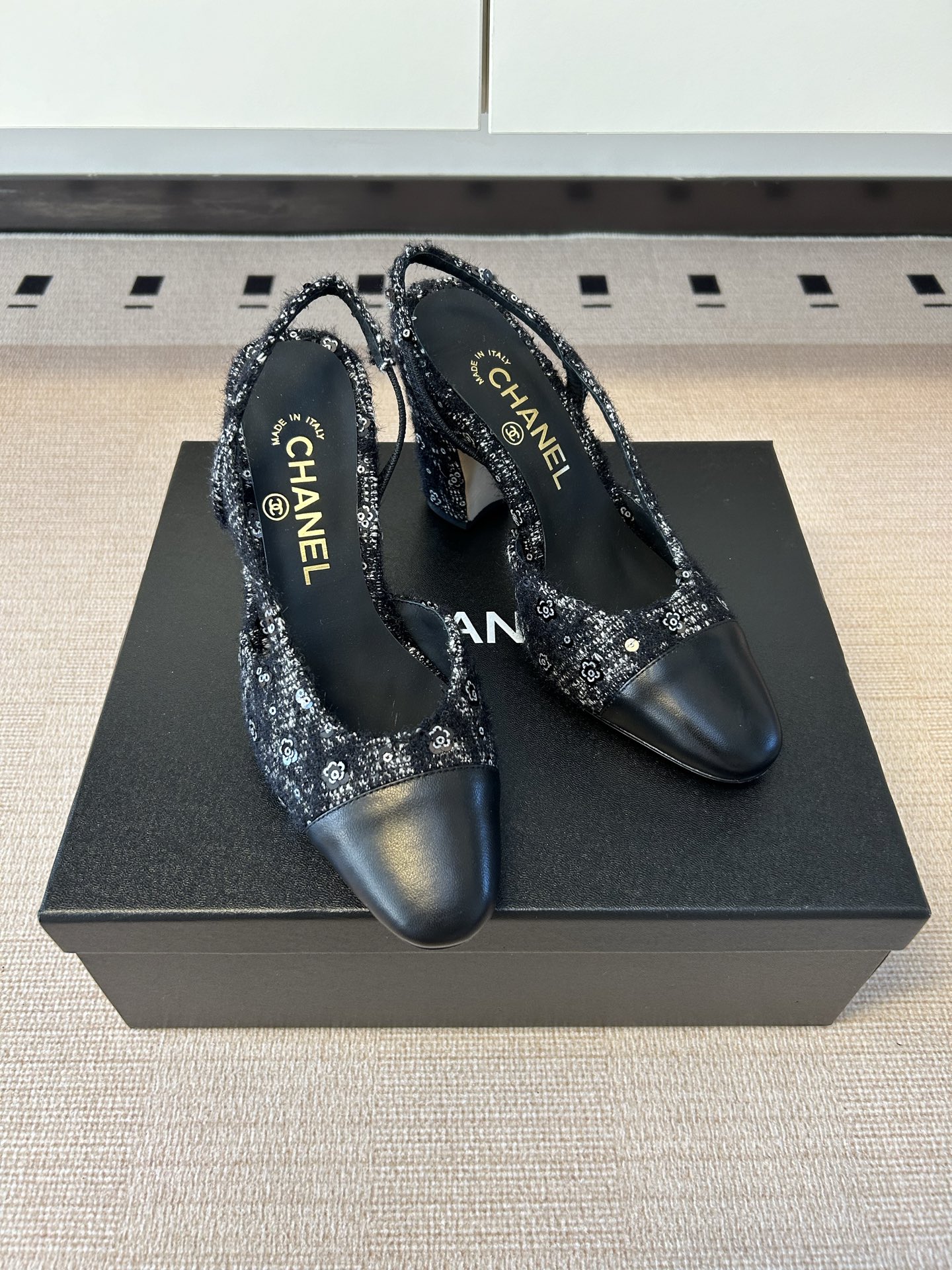 Chanel 𝐁𝐫𝐚𝐧𝐝𝐂𝐡𝐚𝐧*𝐥