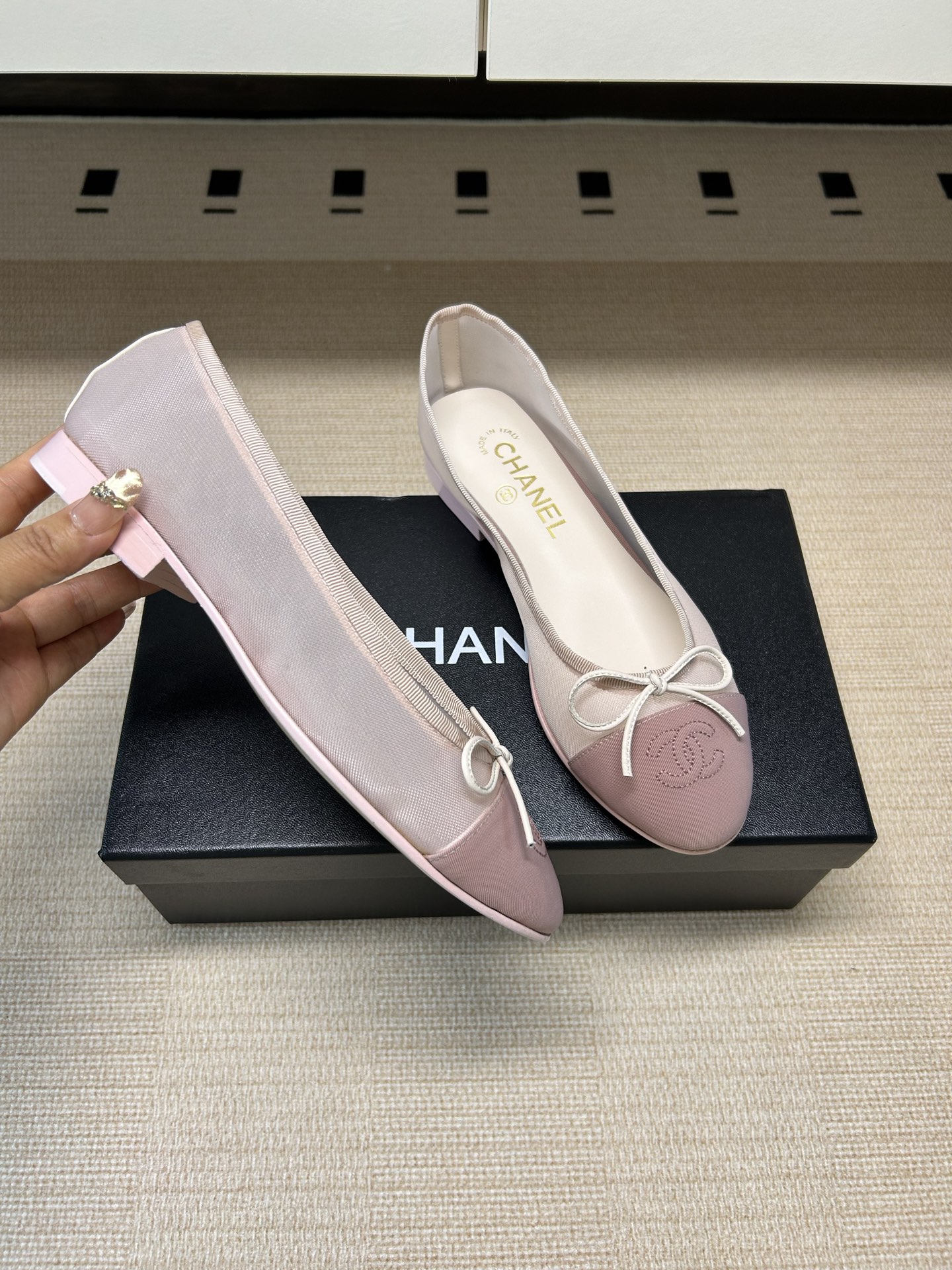 Chanel 𝐁𝐫𝐚𝐧𝐝𝐂𝐡𝐚𝐧*𝐥