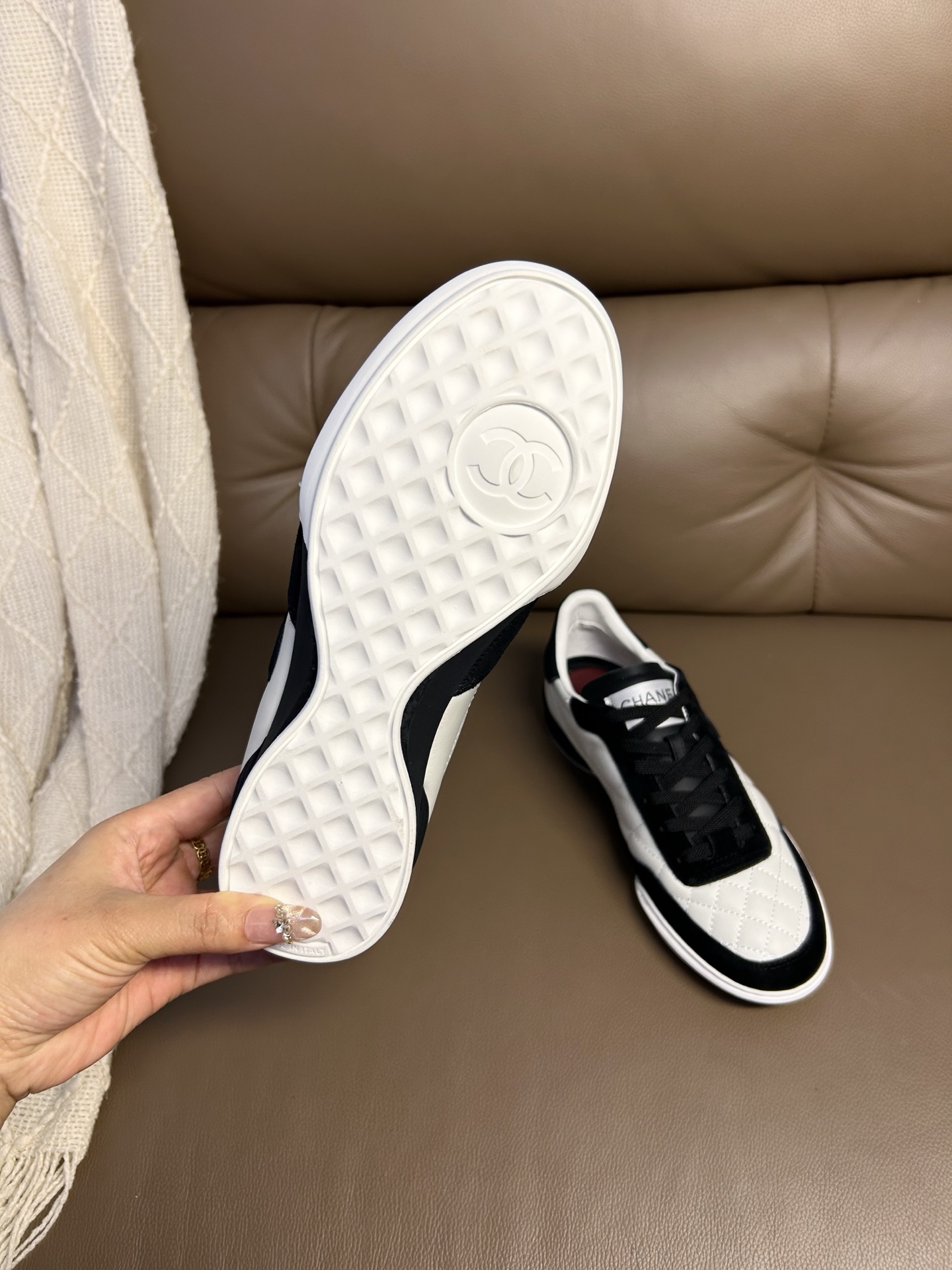 Chanel 𝐁𝐫𝐚𝐧𝐝𝐂𝐇𝐚𝐧*𝐥