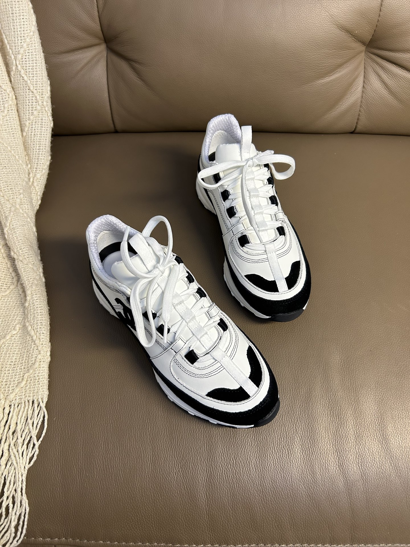 Chanel 𝐁𝐫𝐚𝐧𝐝𝐂𝐇𝐚𝐧*𝐥