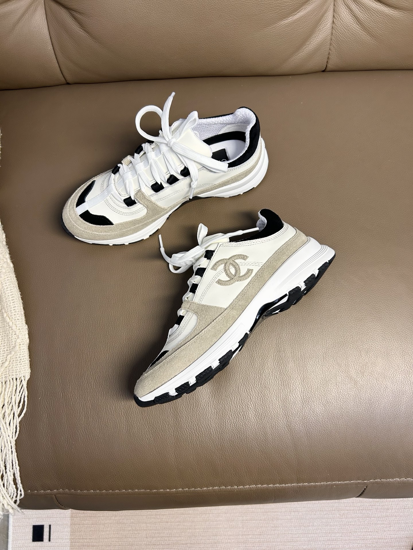 Chanel 𝐁𝐫𝐚𝐧𝐝𝐂𝐇𝐚𝐧*𝐥