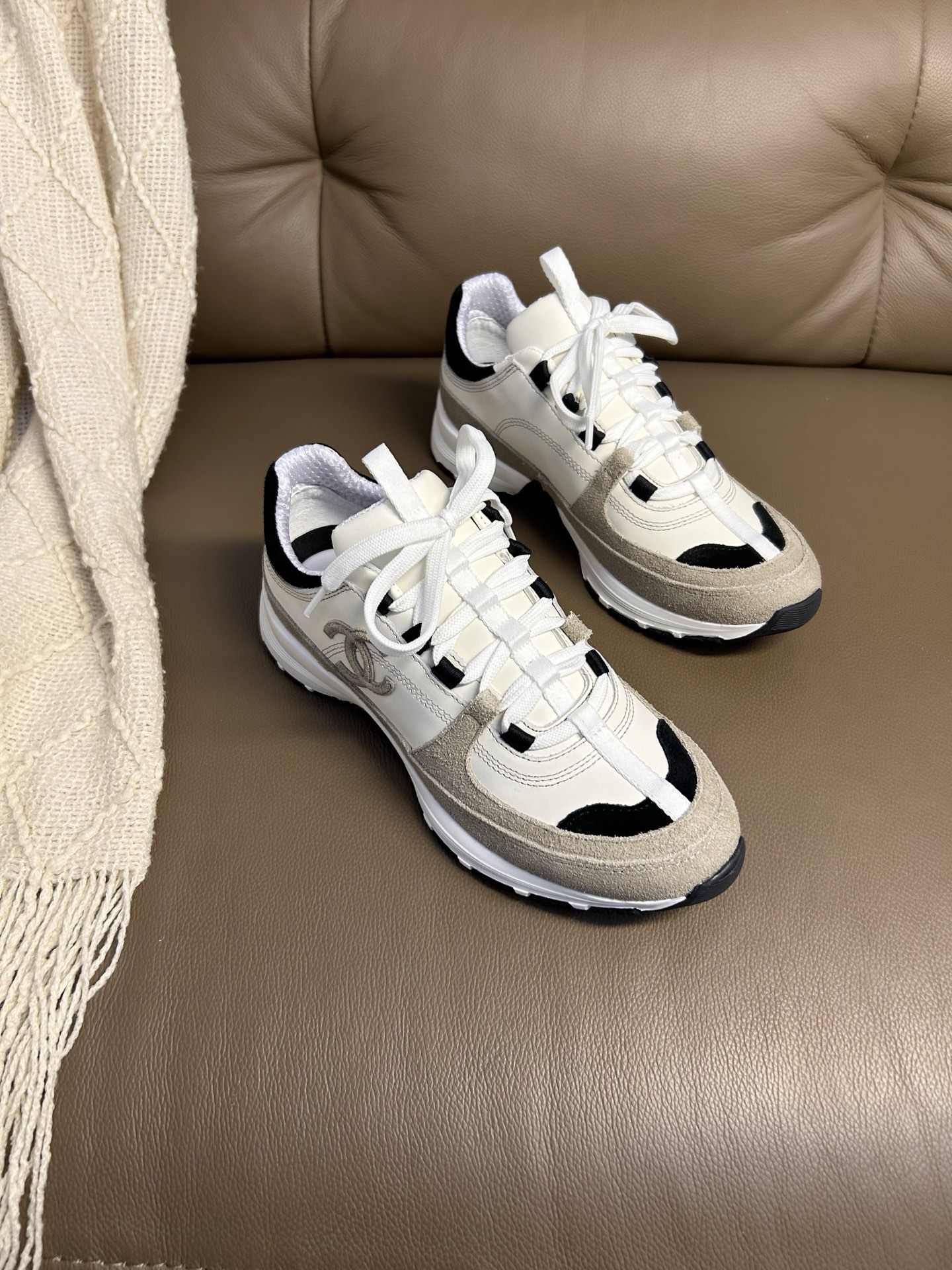 Chanel 𝐁𝐫𝐚𝐧𝐝𝐂𝐇𝐚𝐧*𝐥