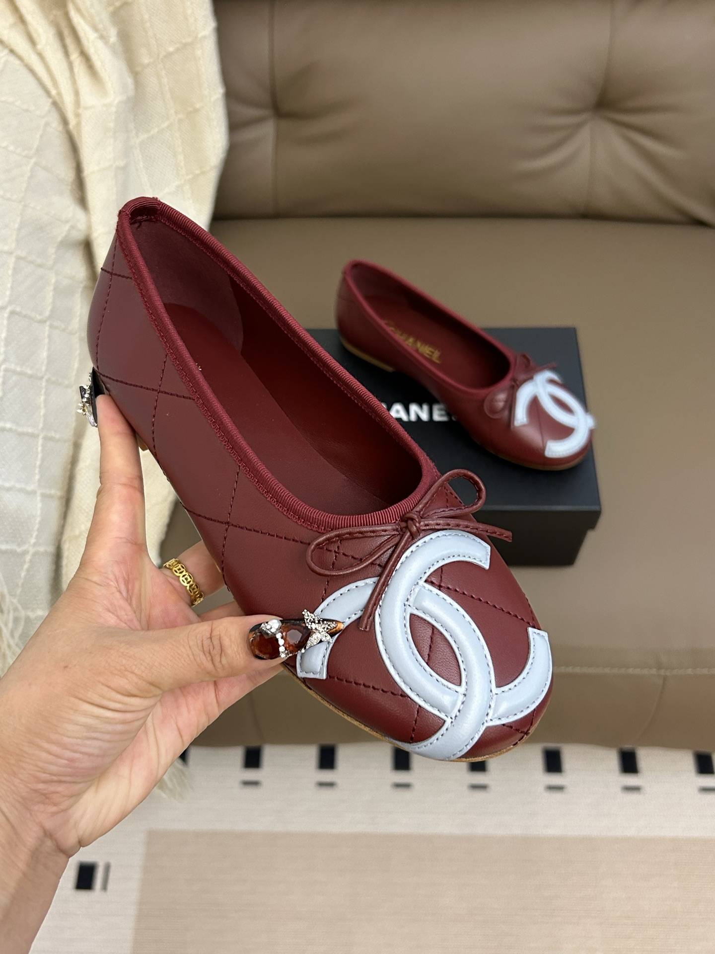Chanel 𝐁𝐫𝐚𝐧𝐝𝐂𝐡𝐚𝐧*𝐥