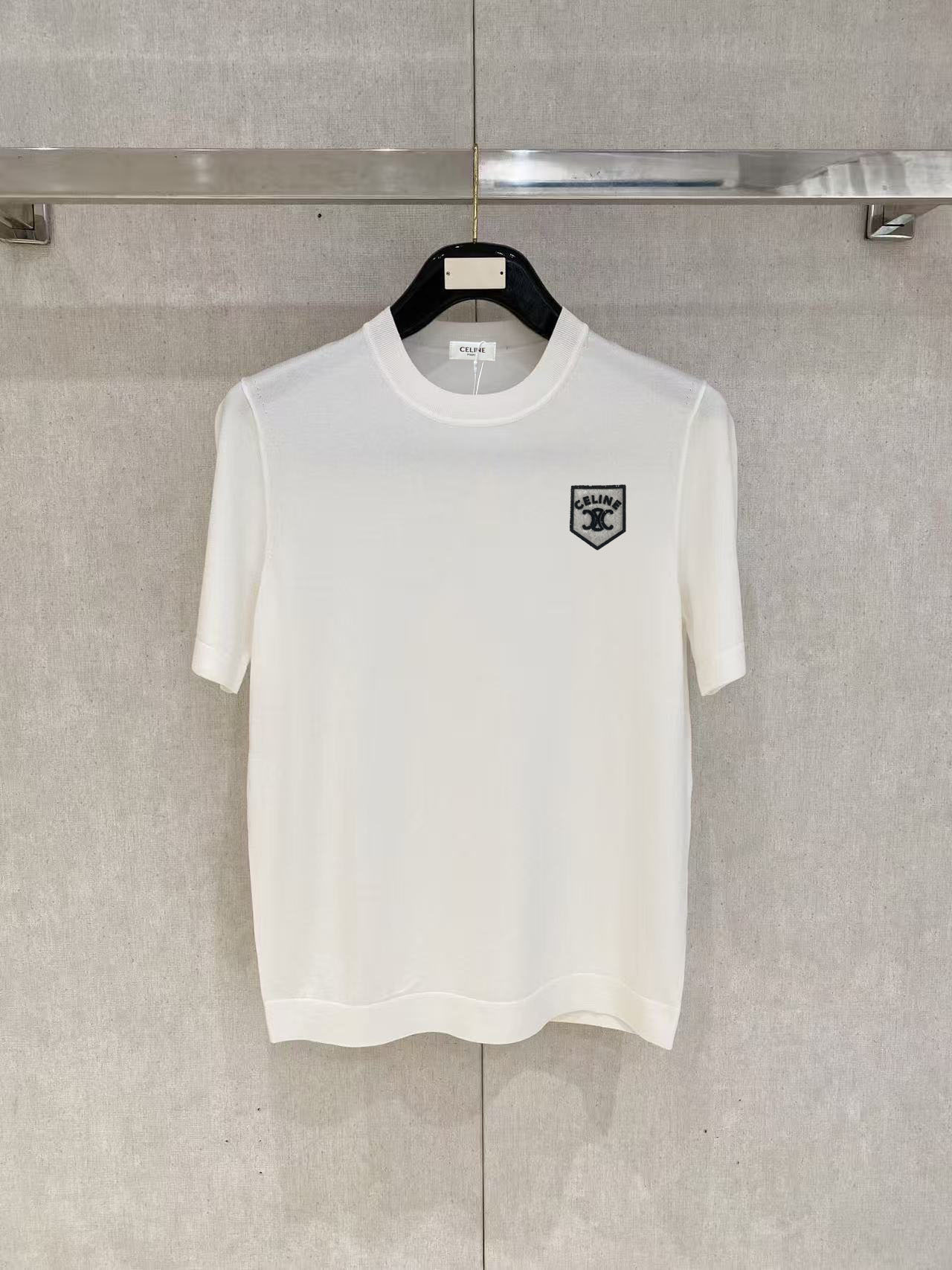 NO:502147,[Imported Laiser Wool Knitted] [No pilling, no silk hooking] Selin's latest 2025 autumn and winter series, 1:1 top replica of the counter, full quality!  A must-have item for trendy people!  The old man who knows the goods quickly starts with size M~XXL, alexander wang19860909【进口莱赛尔羊毛针织】【不起球 不勾丝】 塞琳2025秋冬最新系列,专柜1:1顶级复刻,全品相！潮人必备单品！懂货的老铁赶紧下手 尺码M~XXL,,alexander wang,Men's clothing