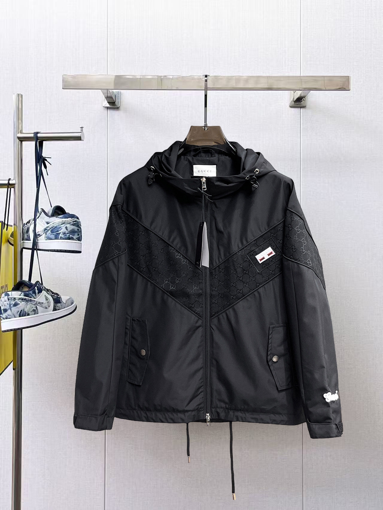 _dRr9s6NW_ujdta4Ud38eu-IpIULCzJHpuUY37wg