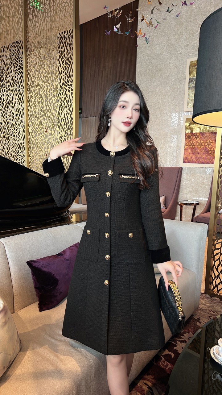 Elegant Tweed A-Line Dress with Velvet Collar & Button Detail - Chanel Style 6 a1697188240196 7576