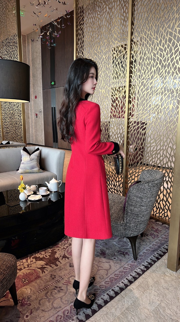 Elegant Tweed A-Line Dress with Velvet Collar - Chic Chanel-Inspired Style 8 a1697188422048 3363