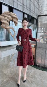 Big Nome Autunno e Inverno Nuovi modelli, Fashion Light Luxury Piccolo V -Cinta Stampa con abbellimento di cintura, tessuti comodi sono abiti molto verticali, atmosfera alta, alta e sottile ed elegante ventola della dea, grande amore nero /vino rosso colore rosso S-XXL ~ S Busto di dimensioni del busto 88 Circonferenza della vita 76 Larghezza spalla 38 gonna 103 103 1 Big Nome Autunno e Inverno Nuovi modelli, Fashion Light Luxury Piccolo V -Cinta Stampa con abbellimento di cintura, tessuti comodi sono abiti molto verticali, atmosfera alta, alta e sottile ed elegante ventola della dea, grande amore nero /vino rosso colore rosso S-XXL ~ S Busto di dimensioni del busto 88 Circonferenza della vita 76 Larghezza spalla 38 gonna 103 103