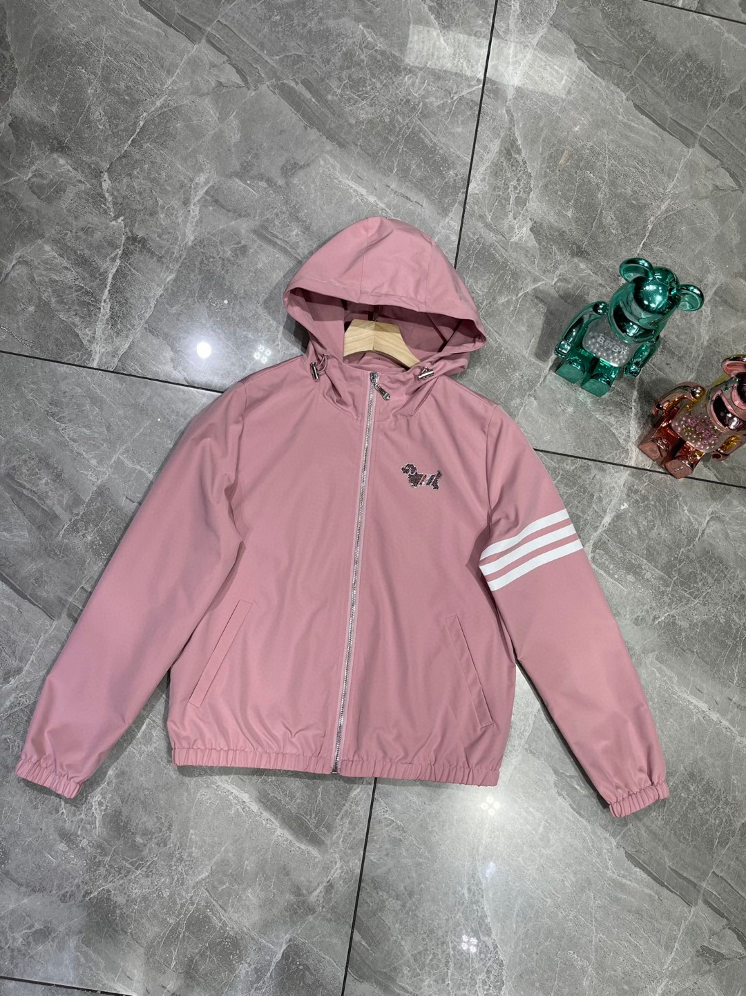 High-End Female Suit for Autumn 2025 Fashion Trends – Blouse, Pants, and Coat Details - 图片 9