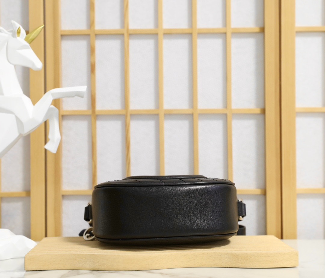 구찌 가시브론 스몰 라운드백 가방 760175 썸네일 이미지