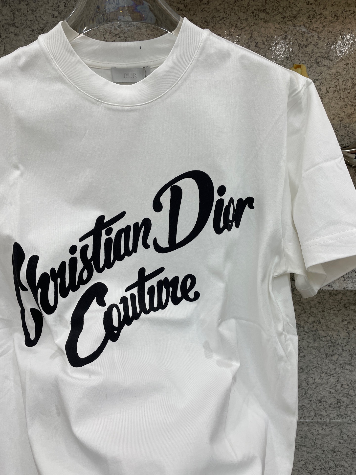   CD迪澳🆕25//ss新品春夏首发专柜 最新款短袖圆领T恤❗️高端订制 设计前卫时尚！品牌logo重