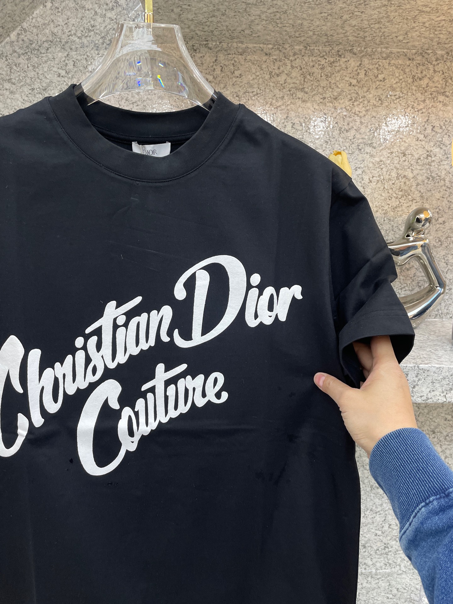   CD迪澳🆕25//ss新品春夏首发专柜 最新款短袖圆领T恤❗️高端订制 设计前卫时尚！品牌logo重