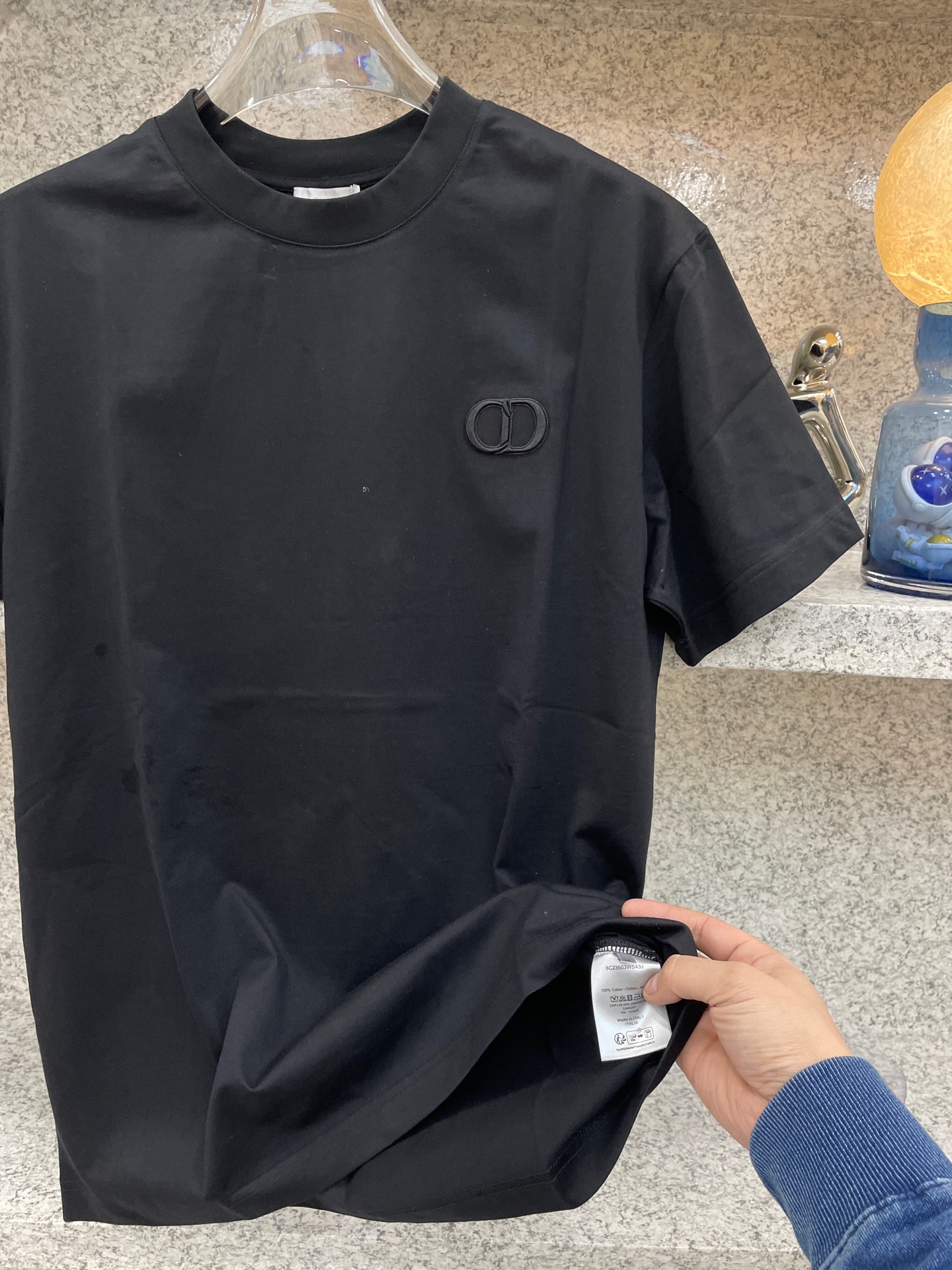   CD迪澳🆕25//ss新品春夏首发专柜 最新款短袖圆领T恤❗️高端订制 设计前卫时尚！品牌logo重