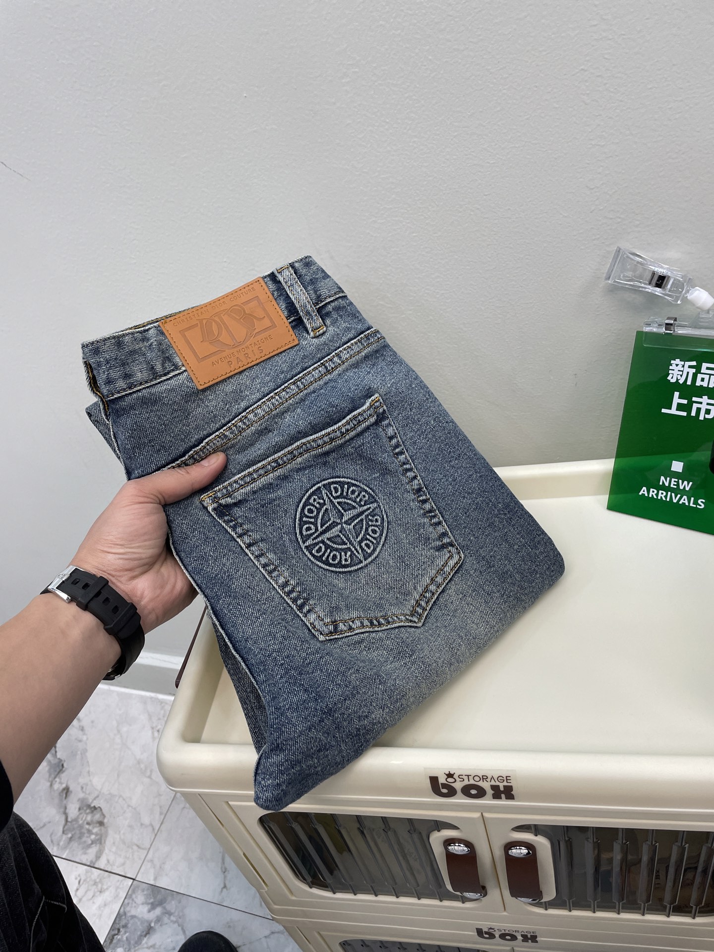  DIRO迪澳🔥新季爆款😘CD家 专柜代购新品‼️春夏牛仔裤🆕柔软亲肤面料✅专柜订制奢华感铭牌皮标📝品质