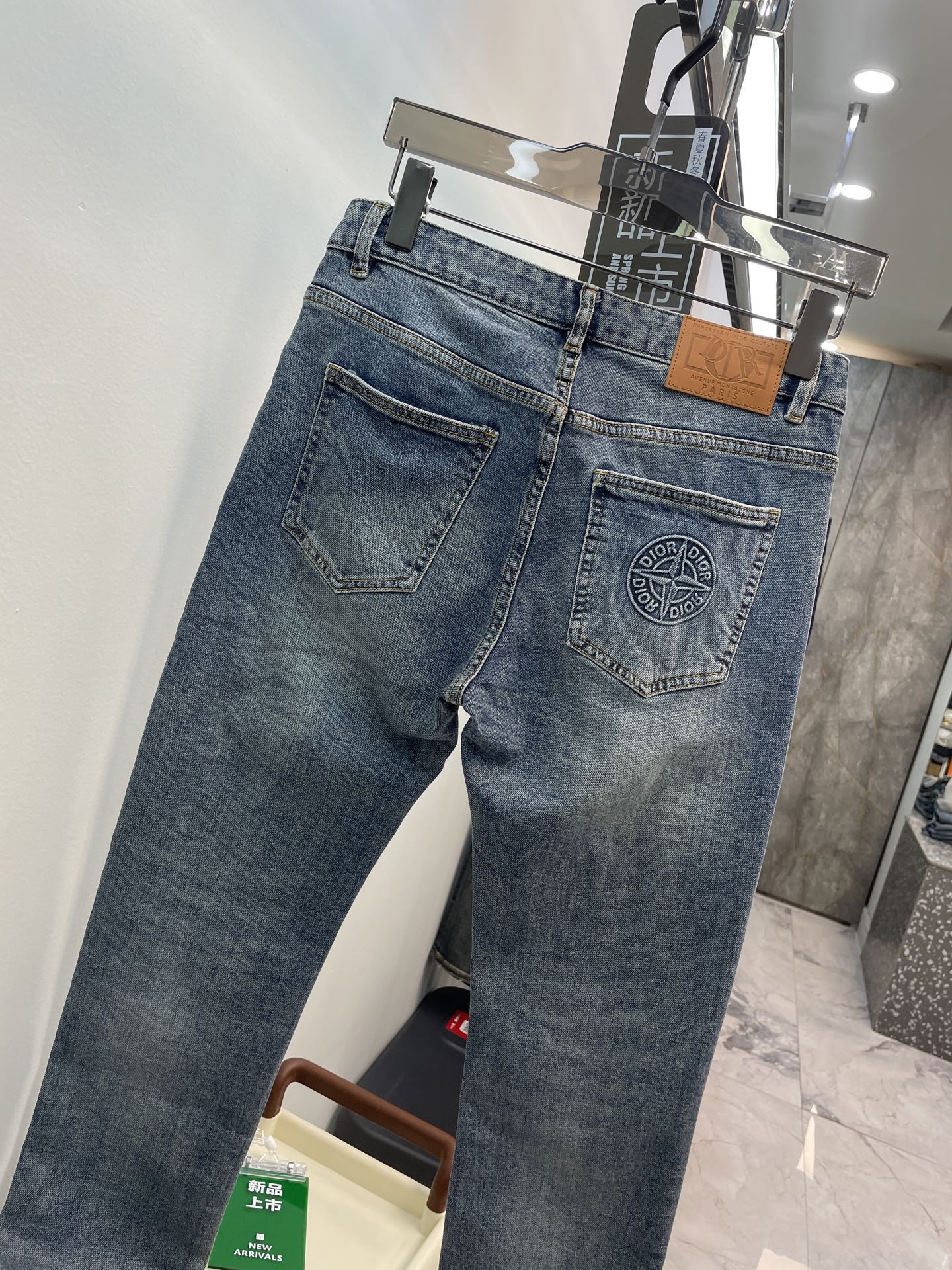  DIRO迪澳🔥新季爆款😘CD家 专柜代购新品‼️春夏牛仔裤🆕柔软亲肤面料✅专柜订制奢华感铭牌皮标📝品质