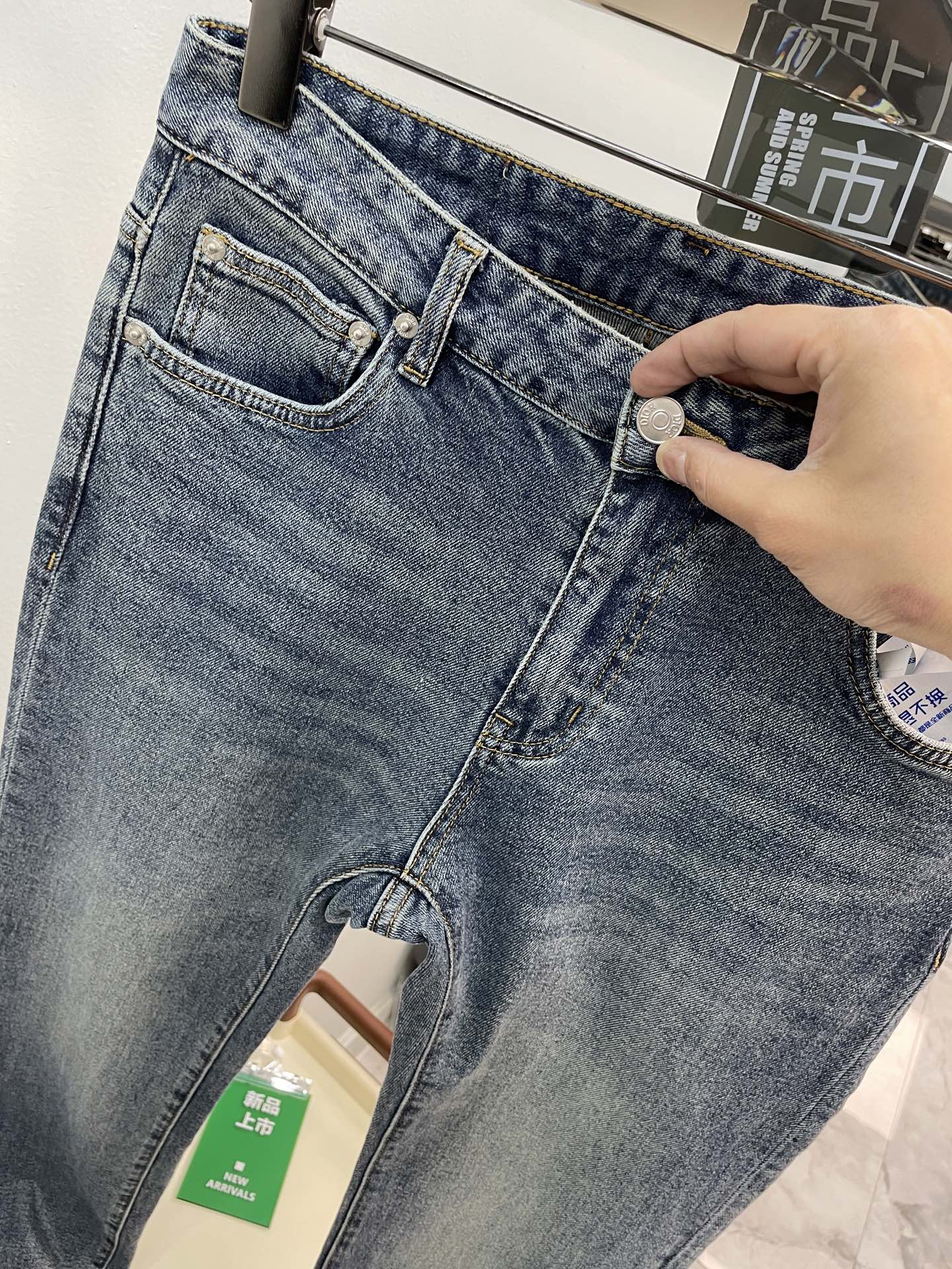  DIRO迪澳🔥新季爆款😘CD家 专柜代购新品‼️春夏牛仔裤🆕柔软亲肤面料✅专柜订制奢华感铭牌皮标📝品质