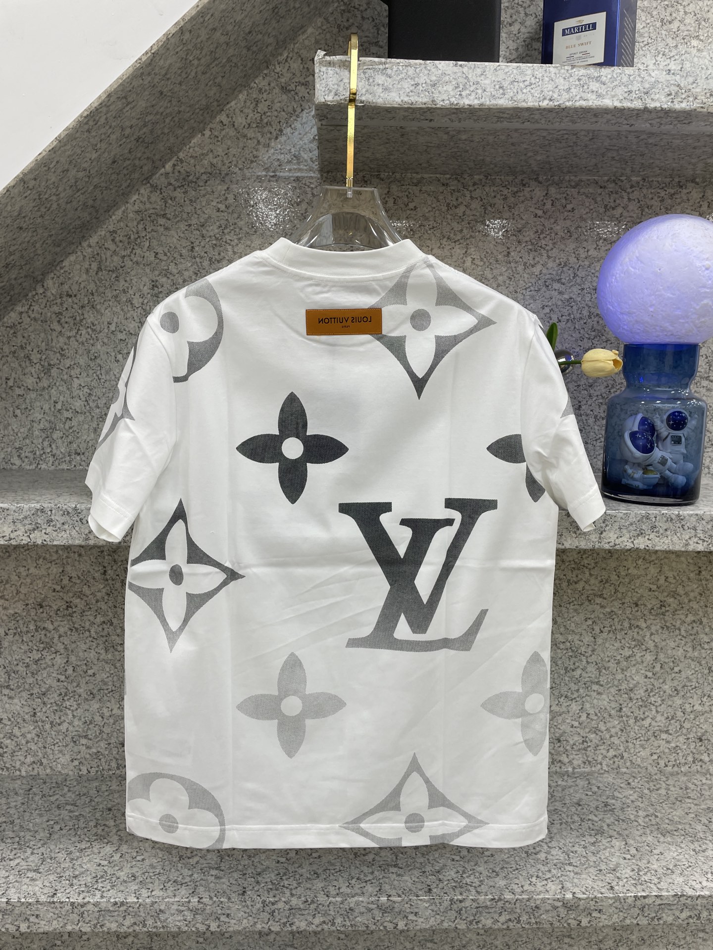 LY  短袖圆领T恤服装,男 8