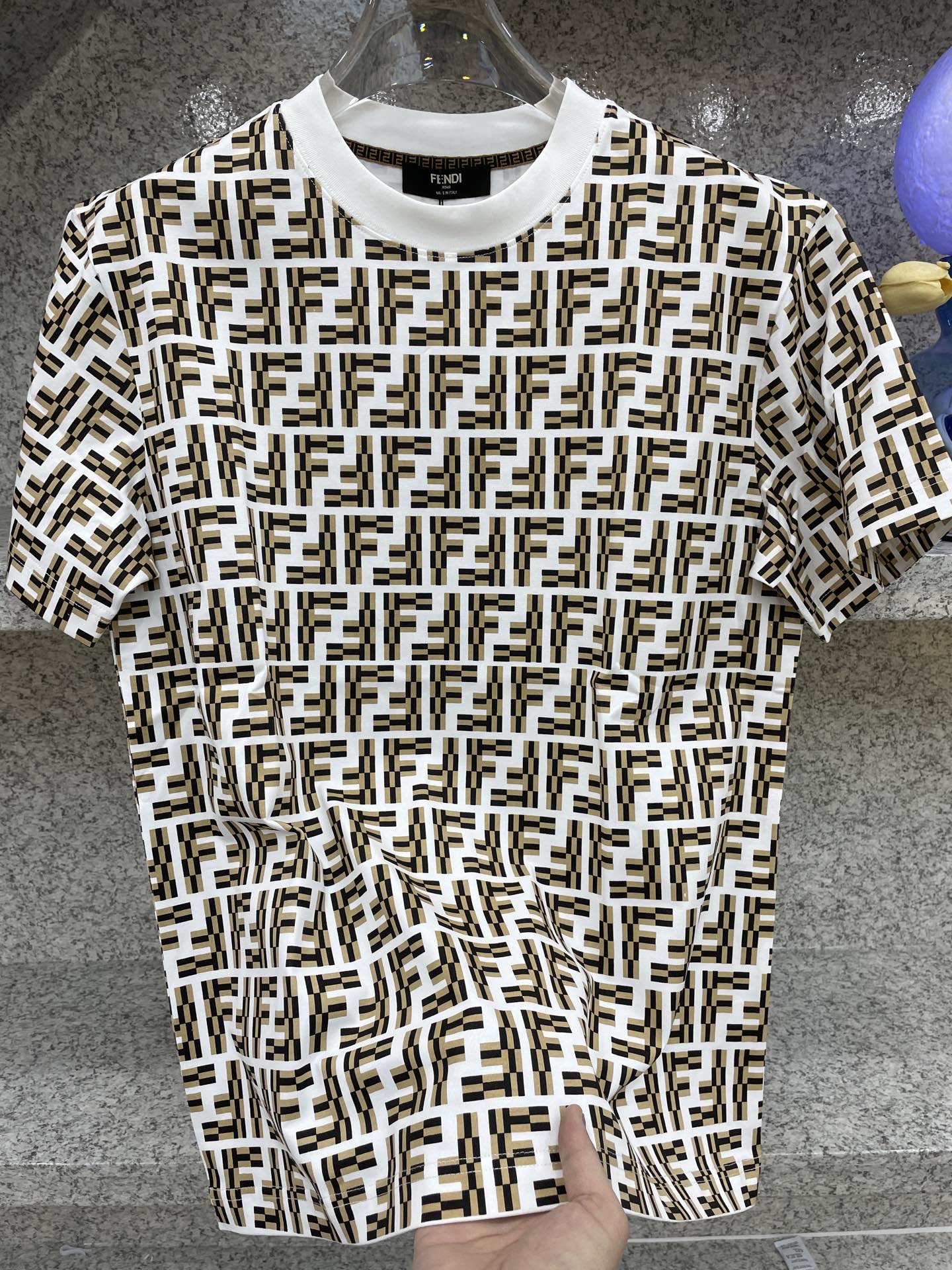 Fendi T恤服装,男 5 Fendi T恤服装,男 5