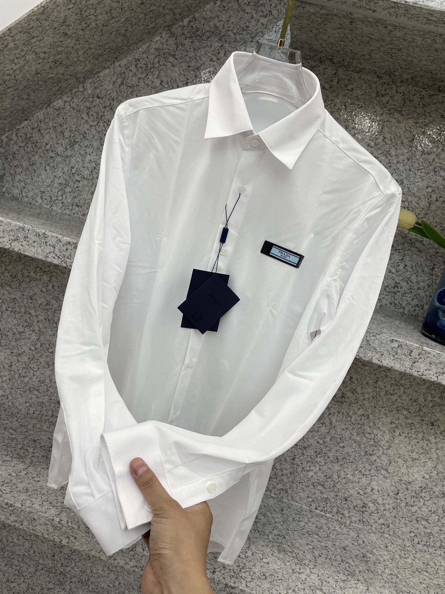   【PRAD】普拉哒🦉25//ss 全年常穿衬衣🆕高货🅰️精致官网细节专柜热卖款衬衫 立挺亲肤有光泽 