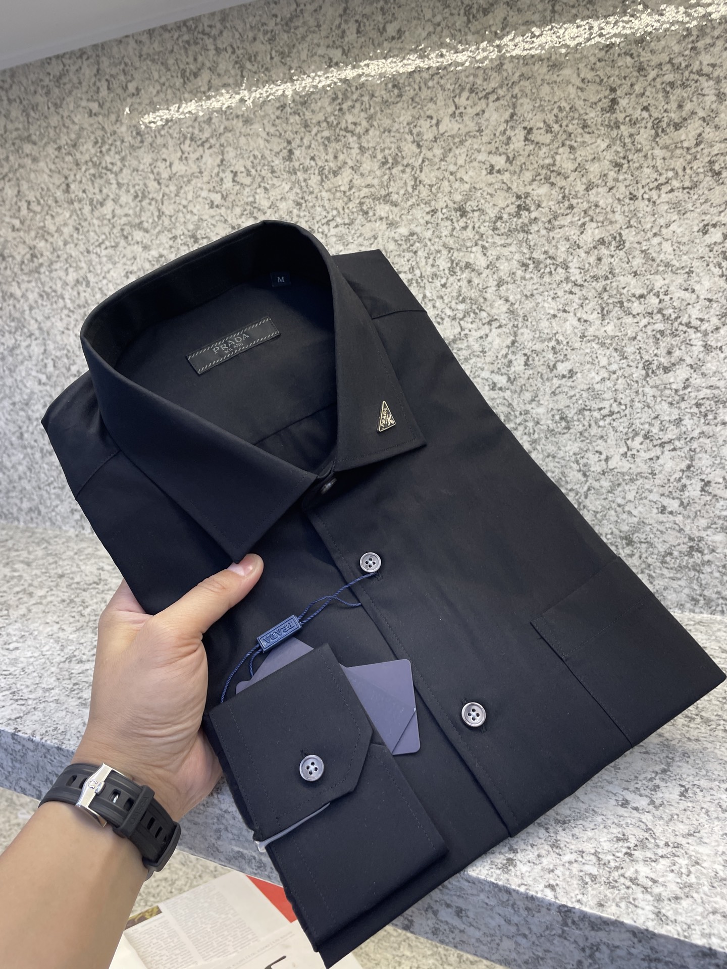   【PRAD】普拉哒🦉25//ss 全年常穿衬衣🆕高货🅰️精致官网细节专柜热卖款衬衫 立挺亲肤有光泽 