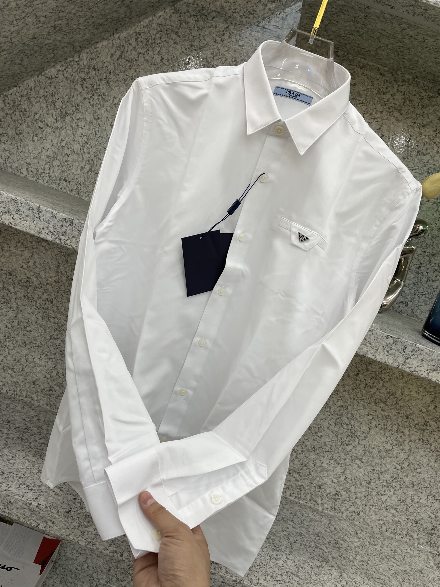   【PRAD】普拉哒🦉25//ss 全年常穿衬衣🆕高货🅰️精致官网细节专柜热卖款衬衫 立挺亲肤有光泽 