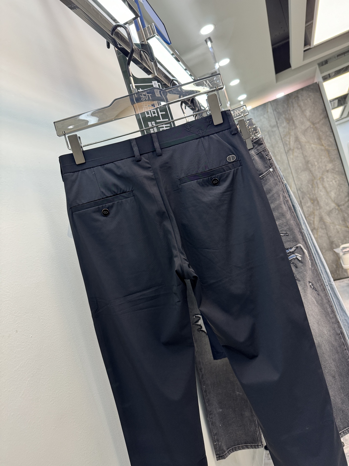   CD迪澳🔈夏季👖满满品质感休闲裤 奢华原版订制五金+进口磁吸扣子 锦纶天丝超薄速干殊订制面料 细节处