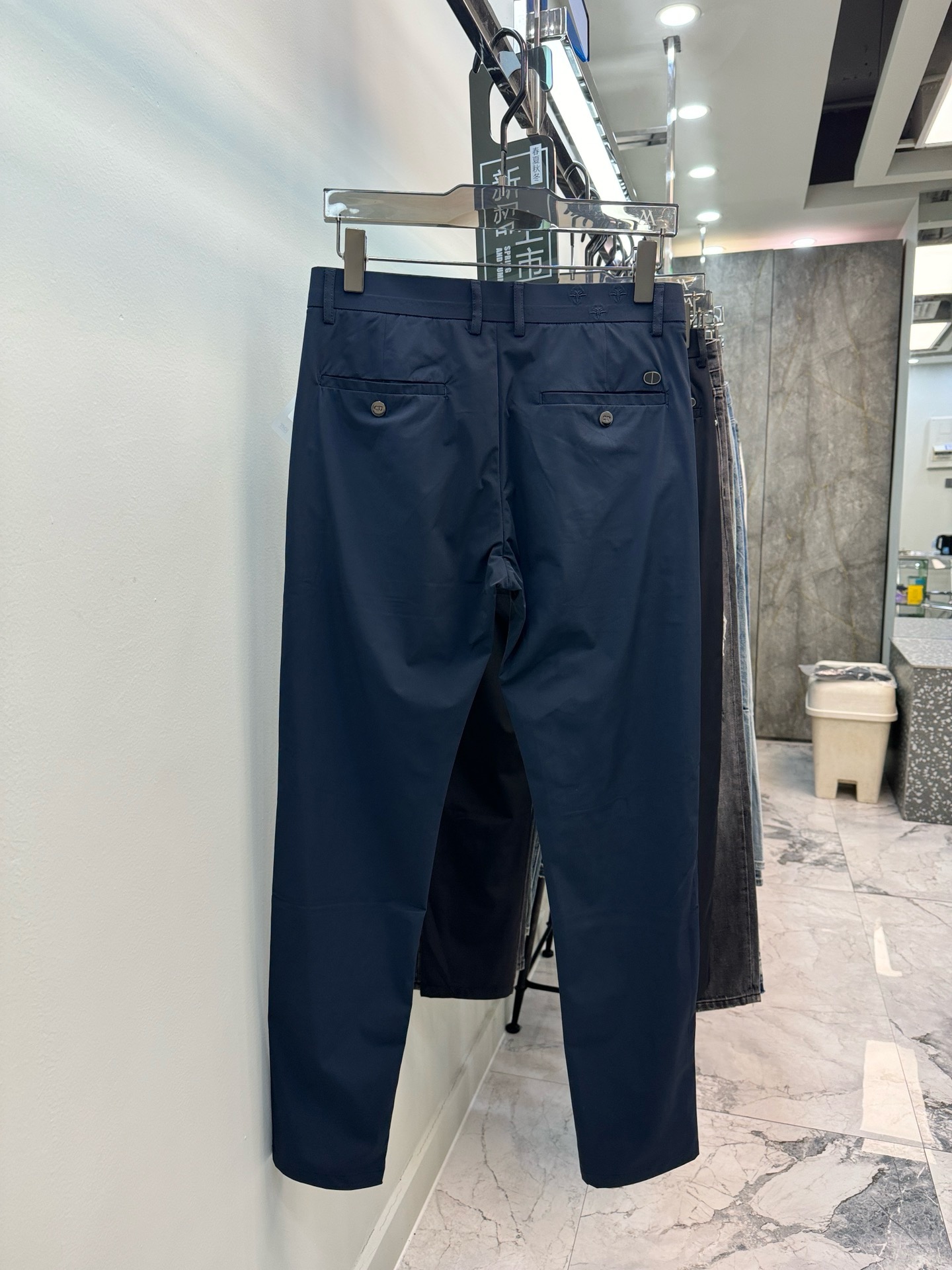   CD迪澳🔈夏季👖满满品质感休闲裤 奢华原版订制五金+进口磁吸扣子 锦纶天丝超薄速干殊订制面料 细节处