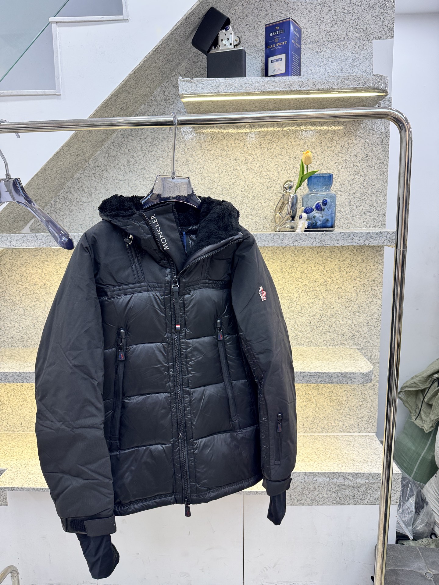 . 535647_730 535647_730