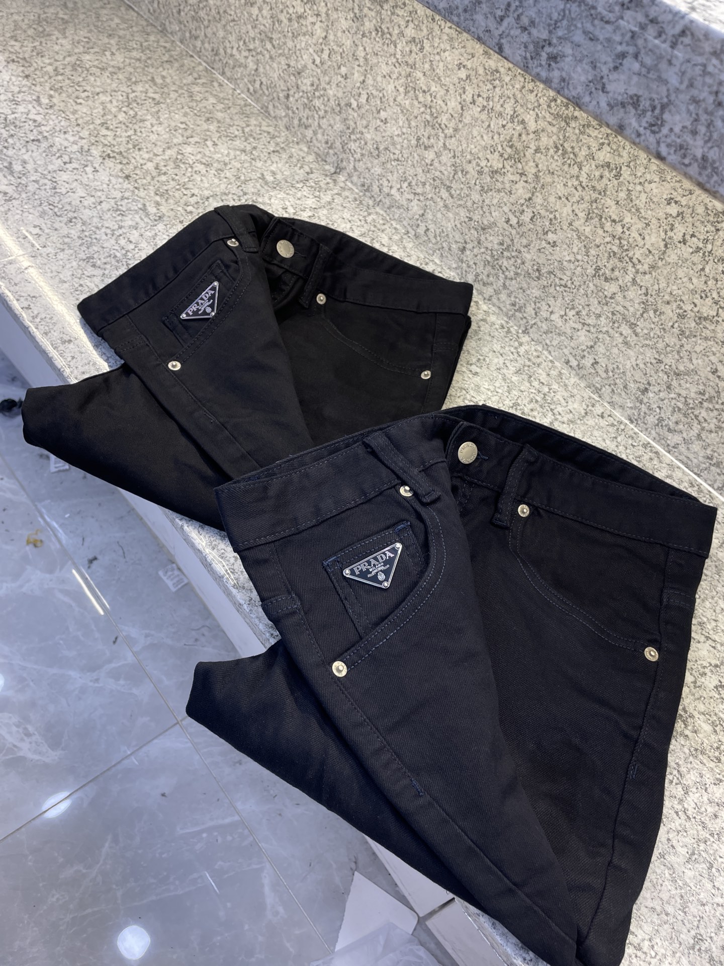 PD双色 黑蓝两色牛仔 👖一直稳定好卖👖常期有卖✅