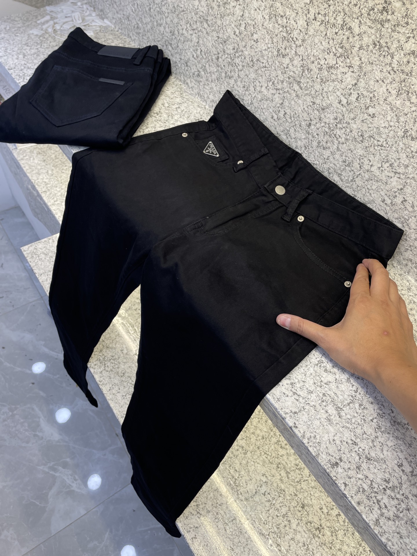 PD双色 黑蓝两色牛仔 👖一直稳定好卖👖常期有卖✅