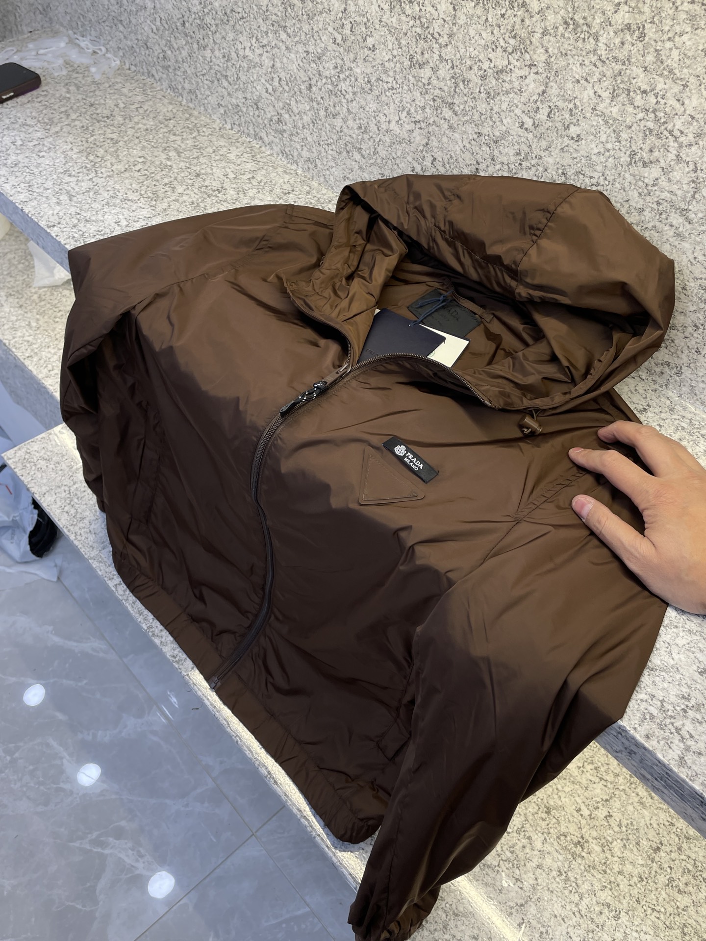 PRAD普拉哒🆕X官网同款🆕专柜系列🥰原版复刻 最高版本🆕风衣外套卖过都知道这工厂 新款帅气风衣外套‼️