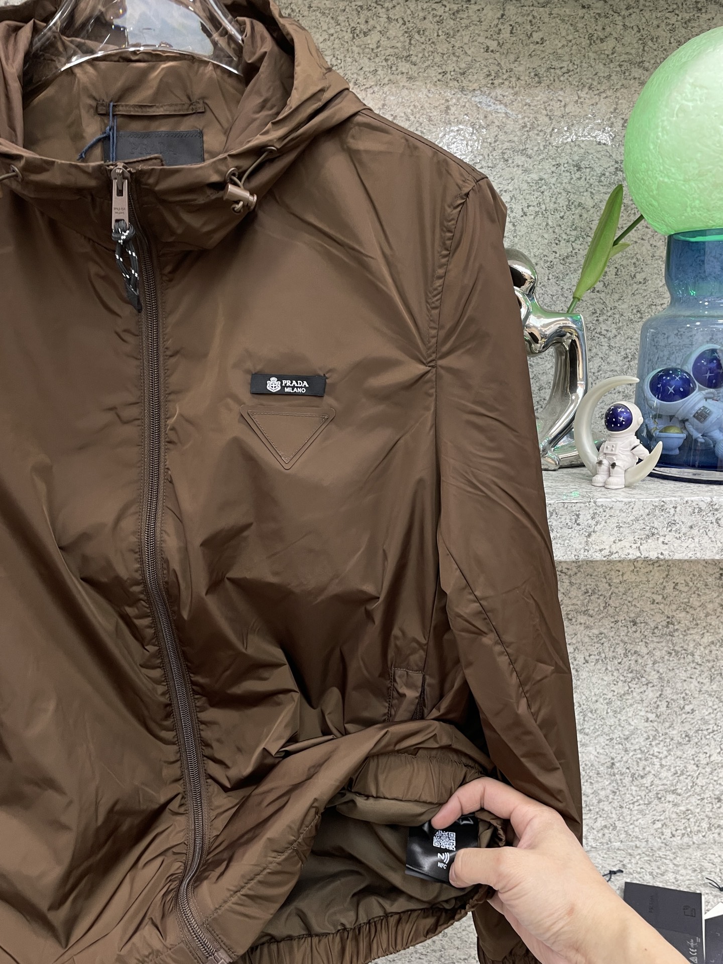 PRAD普拉哒🆕X官网同款🆕专柜系列🥰原版复刻 最高版本🆕风衣外套卖过都知道这工厂 新款帅气风衣外套‼️