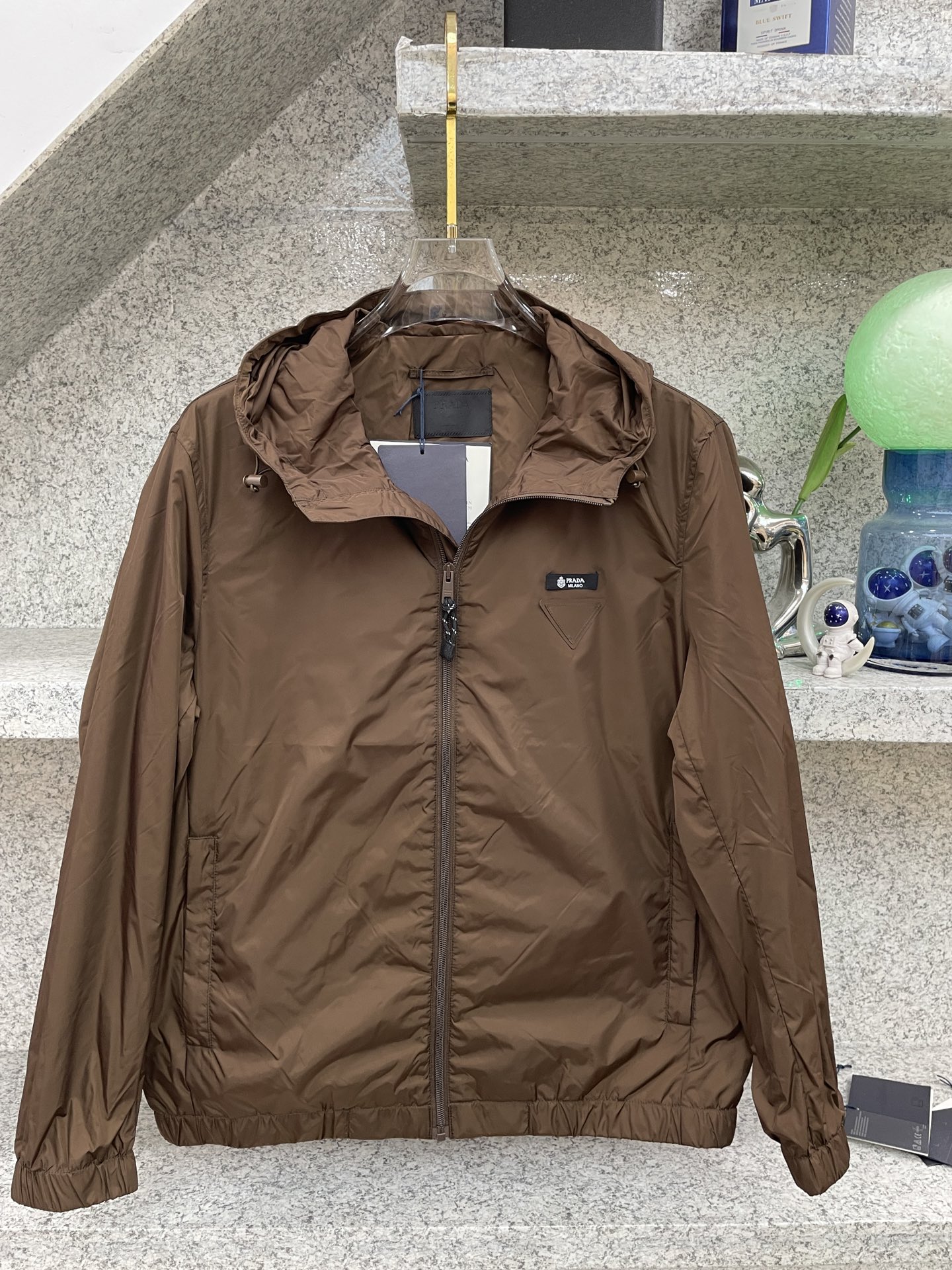 PRAD普拉哒🆕X官网同款🆕专柜系列🥰原版复刻 最高版本🆕风衣外套卖过都知道这工厂 新款帅气风衣外套‼️