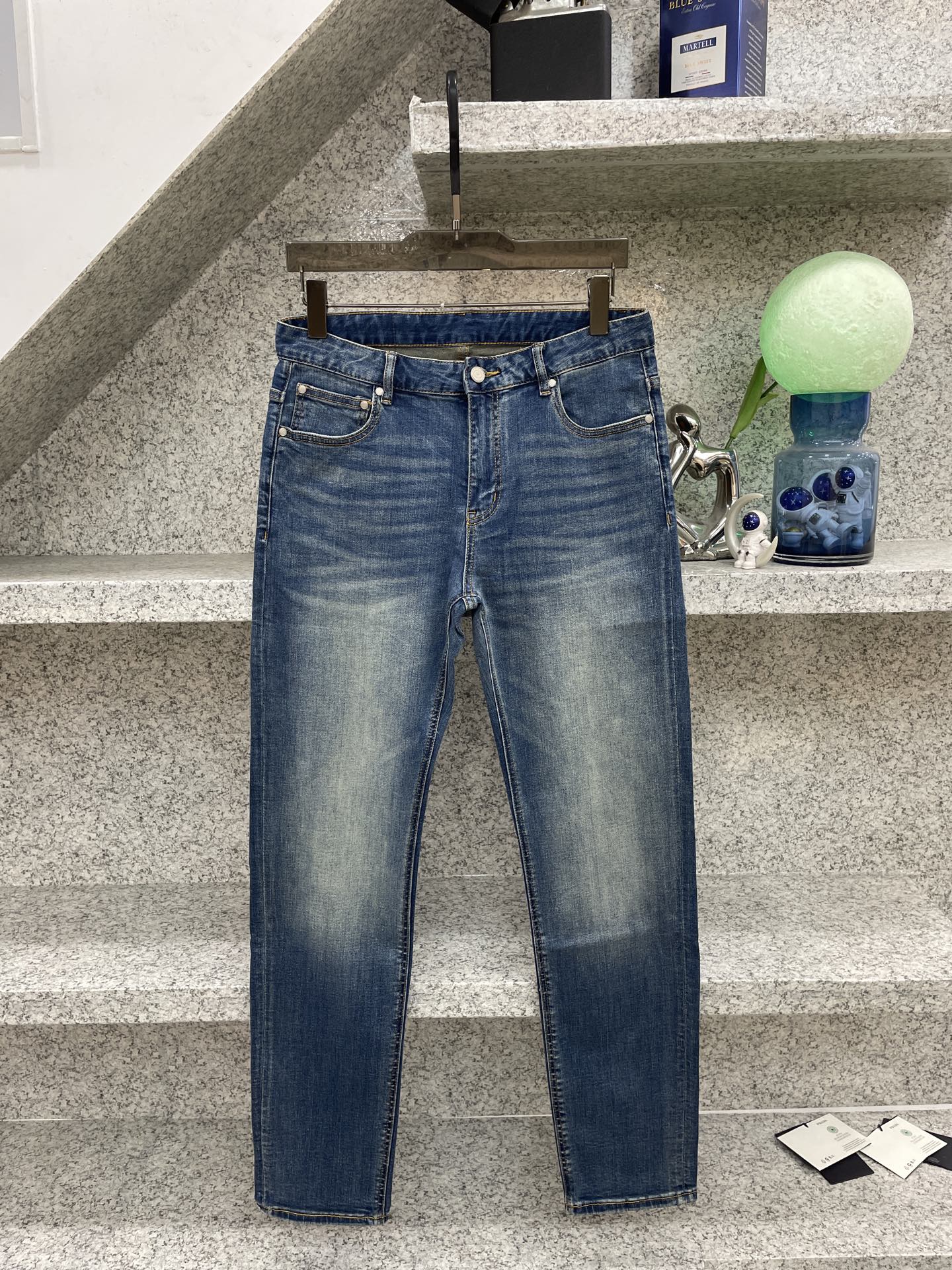 HERSM爱玛士🔈春夏26🐴新品美赞牛仔裤🔈微弹力臻选上等面料🔈马🐴皮工艺元素刺绣 爆赞款 帅气柔软亲肤