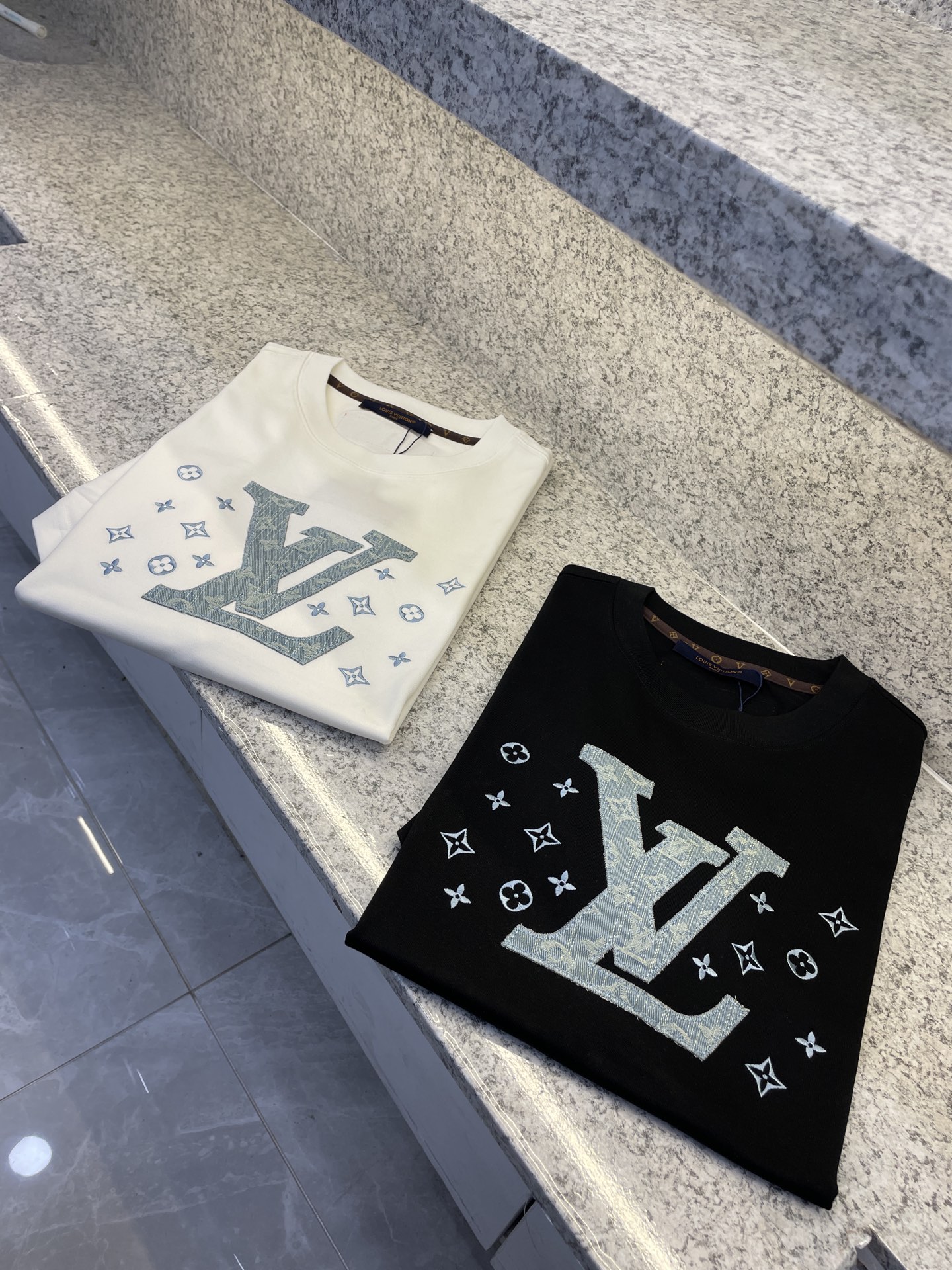 . 627424_250 627424_250 627424_250 627424_250