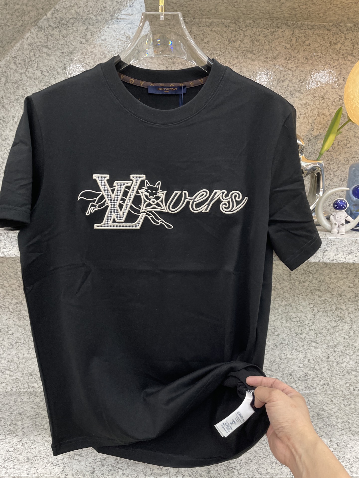 LY驴牌🆕26-华臻尚新品上架🔈春夏首发专柜🆕品相完美 最新款短袖圆领T恤❗️高端订制 设计前卫时尚！品