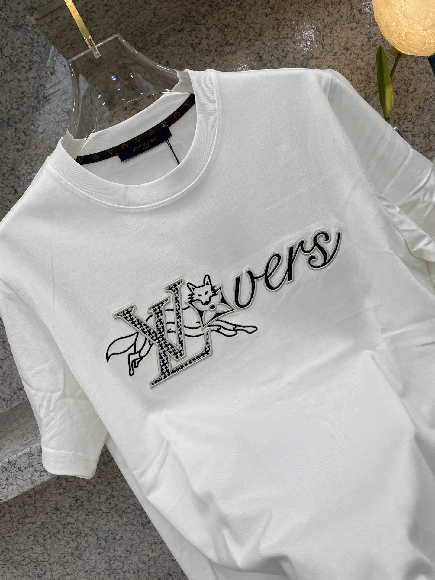 LY驴牌🆕26-华臻尚新品上架🔈春夏首发专柜🆕品相完美 最新款短袖圆领T恤❗️高端订制 设计前卫时尚！品