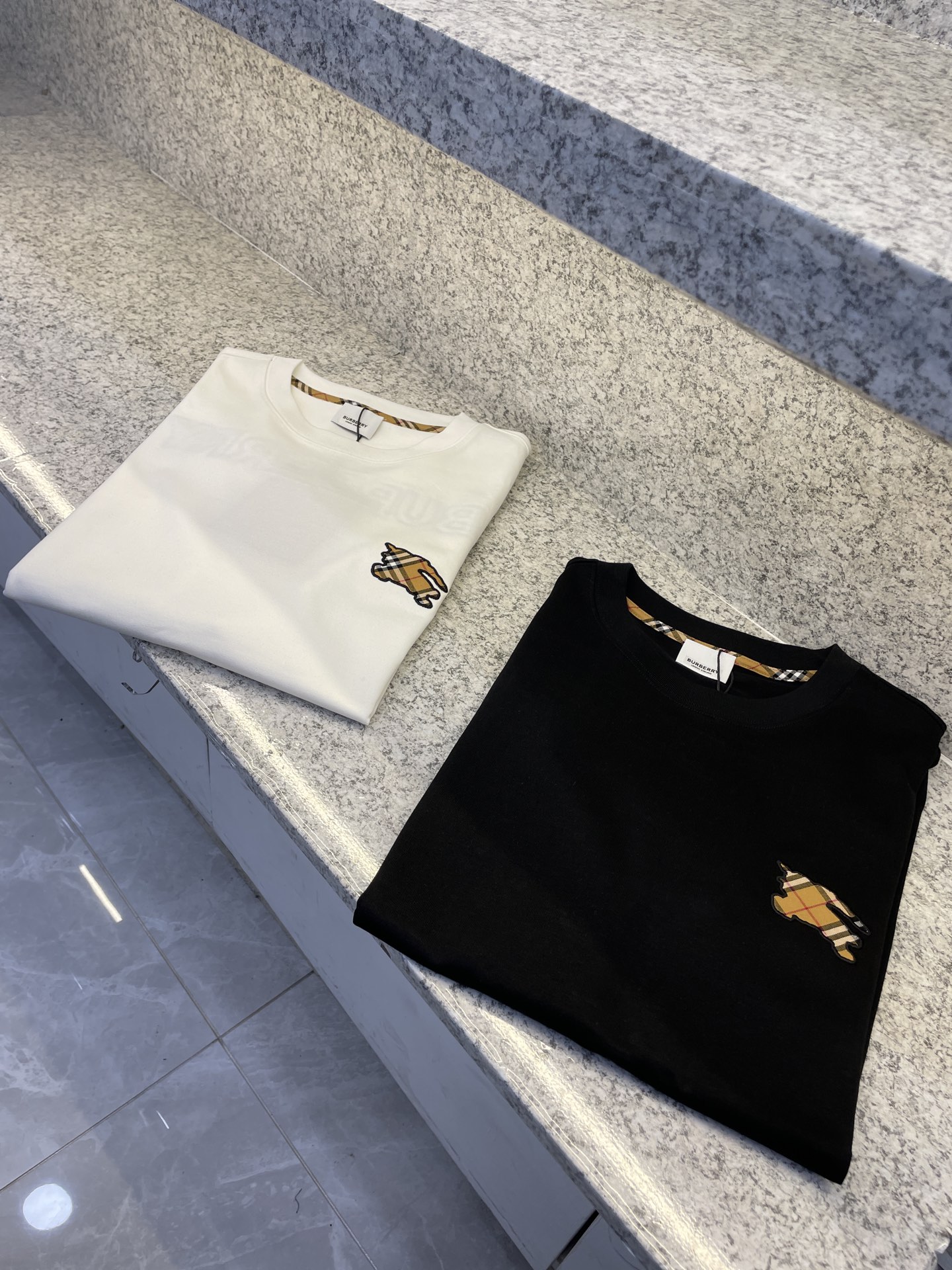 . 627430_250 627430_250 627430_250 627430_250