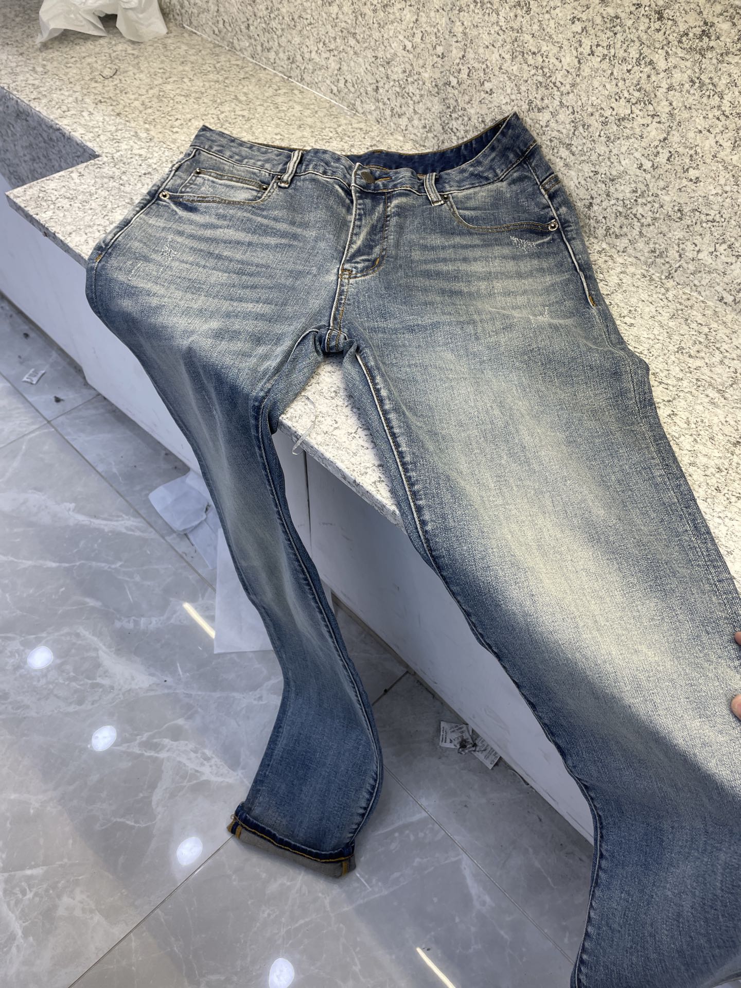 经典完美升级大爆款 版型超好 微修身直简版型👍💯👍