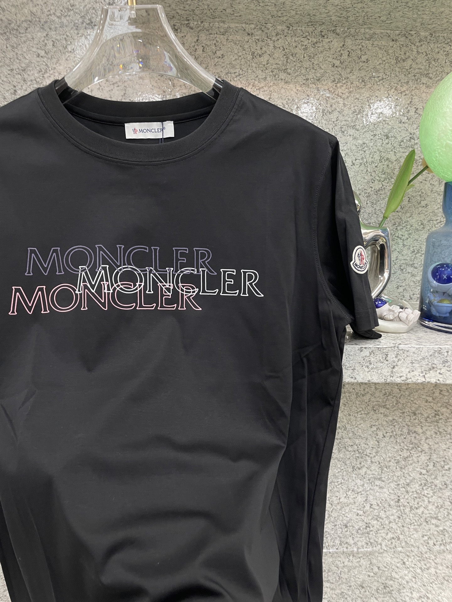 MC盟扣莱🆕W-长绒丝光棉🥰滑溜丝爽 轻肤🕹新品上架🔈春夏首发专柜🆕最新款短袖圆领T恤❗️高端订制 设计