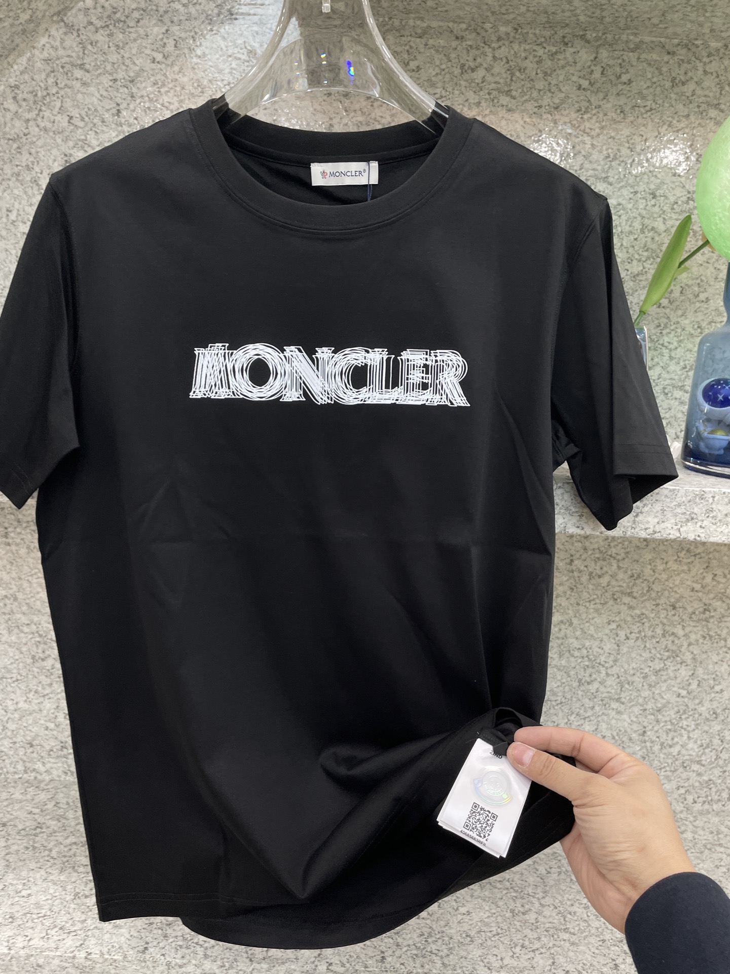 MC盟扣莱🆕W-长绒丝光棉🥰滑溜丝爽 轻肤🕹新品上架🔈春夏首发专柜🆕最新款短袖圆领T恤❗️高端订制 设计