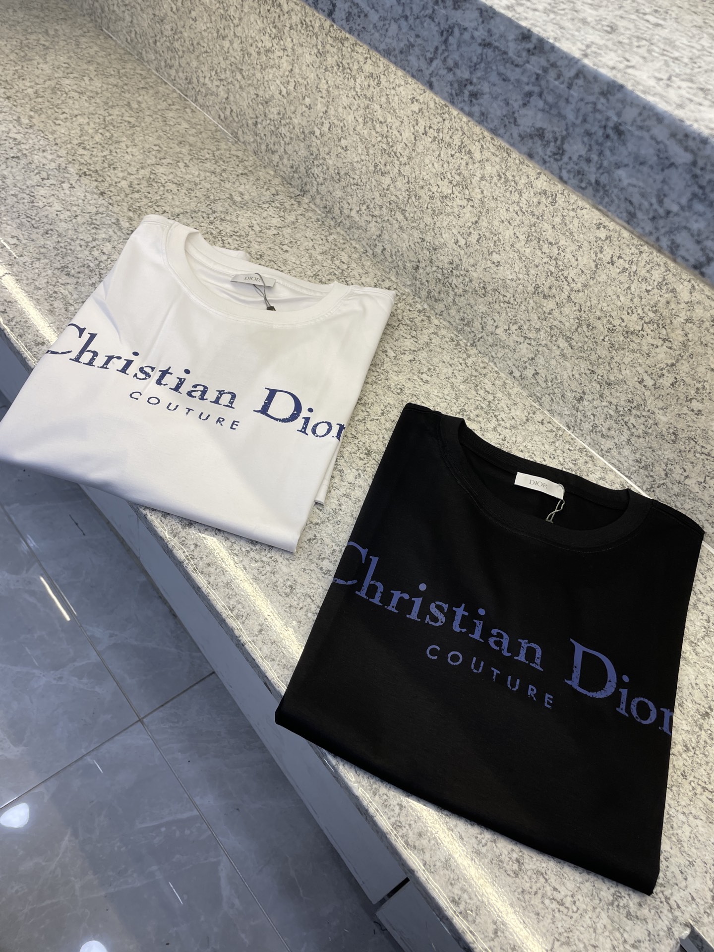 CD迪澳🆕W-长绒丝光棉🥰滑溜丝爽 轻肤🕹新品上架🔈春夏首发专柜🆕最新款短袖圆领T恤❗️高端订制 设计前