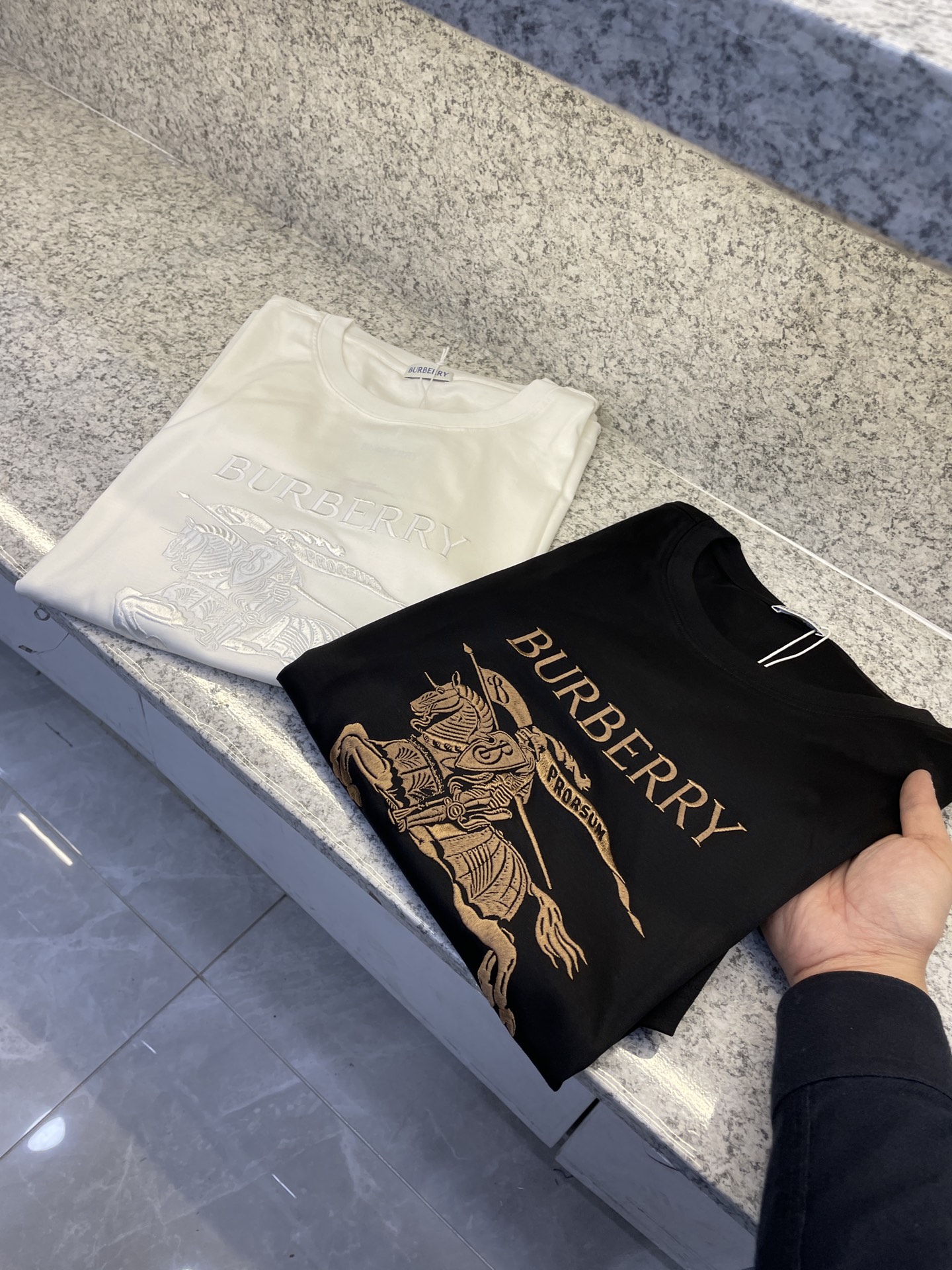 . 627444_250 627444_250 627444_250 627444_250