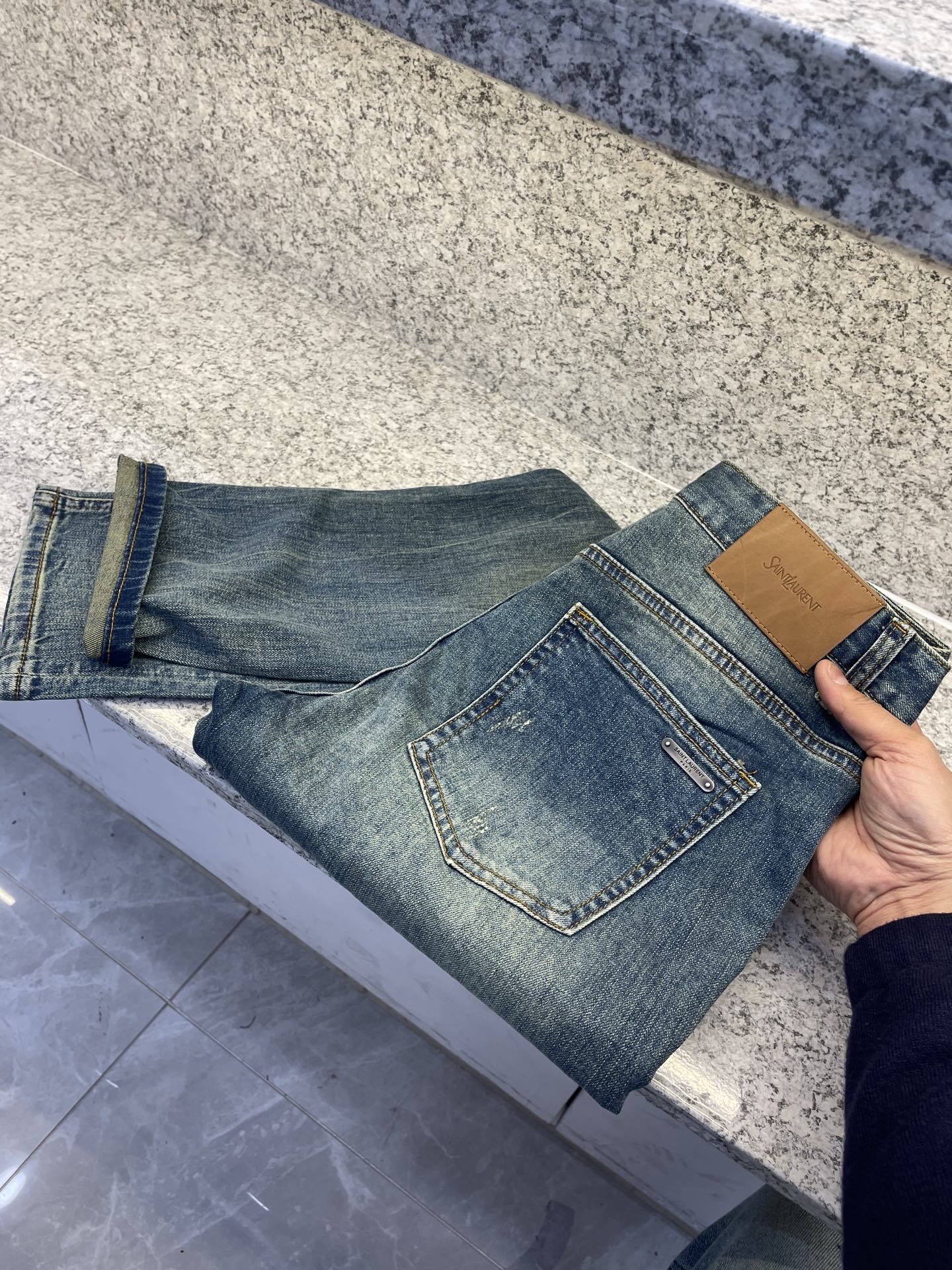 YSL 圣罗兰😘春夏26👖新品牛仔裤 四季穿😍进口订制面料🆕柔软亲肤面料 颜色超级漂亮 奢华独家五金战马