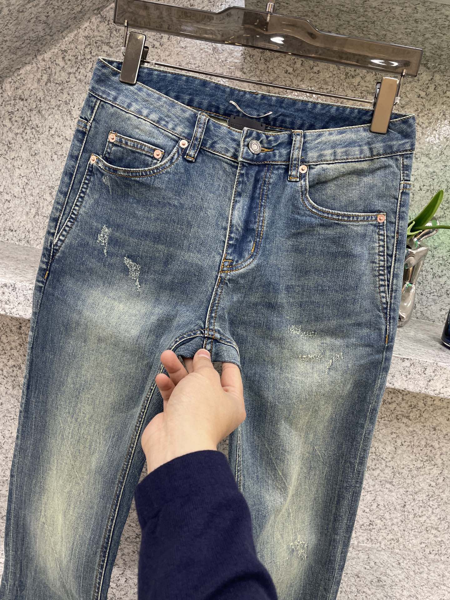 YSL 圣罗兰😘春夏26👖新品牛仔裤 四季穿😍进口订制面料🆕柔软亲肤面料 颜色超级漂亮 奢华独家五金战马