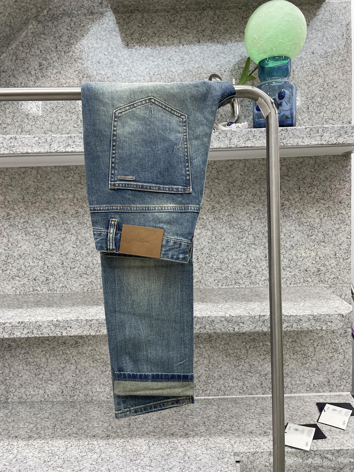 YSL 圣罗兰😘春夏26👖新品牛仔裤 四季穿😍进口订制面料🆕柔软亲肤面料 颜色超级漂亮 奢华独家五金战马