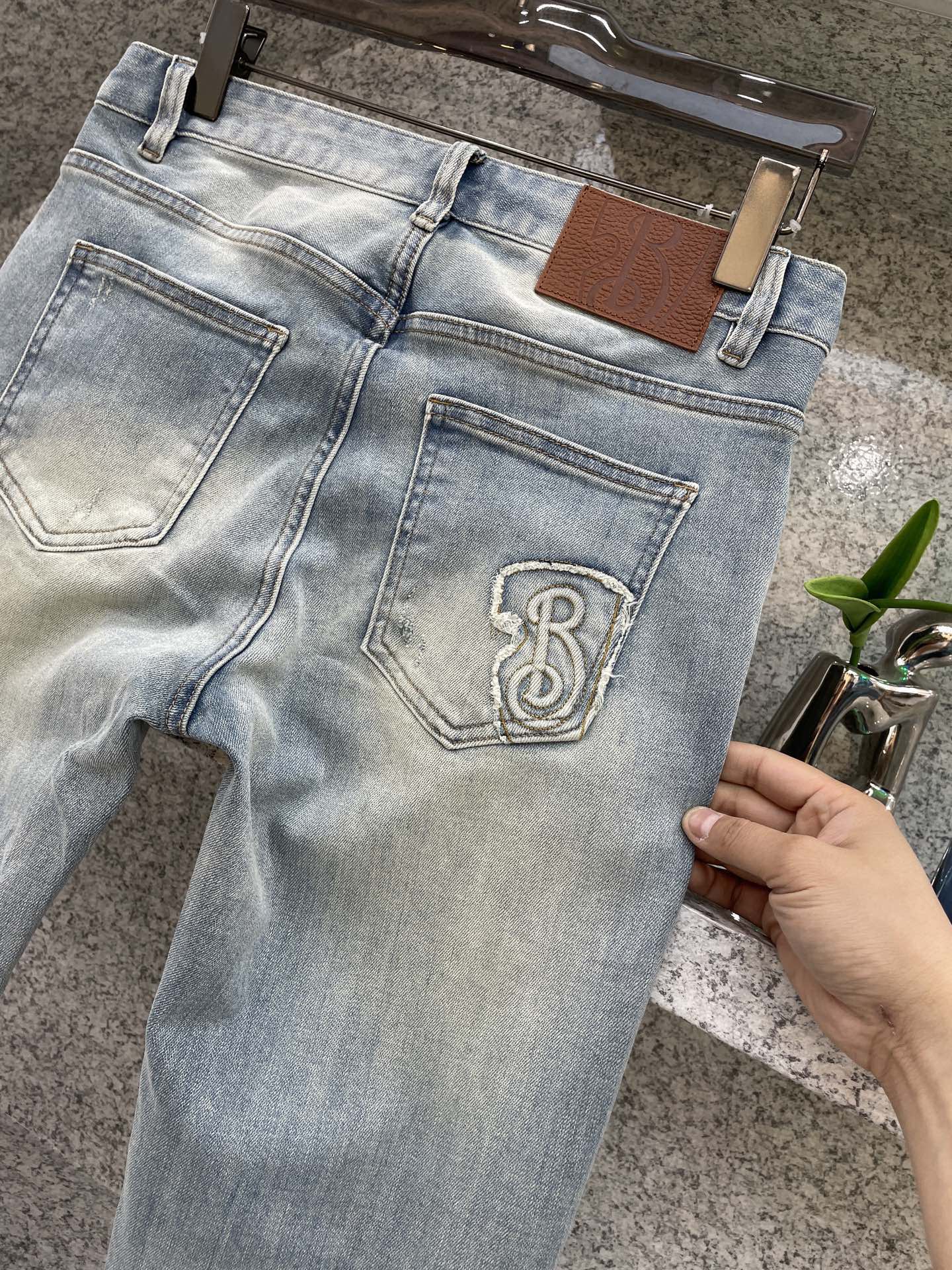 BBR博格丽😘春夏26👖新品牛仔裤 四季穿😍进口订制面料🆕柔软亲肤面料 颜色超级漂亮 奢华独家五金订制 