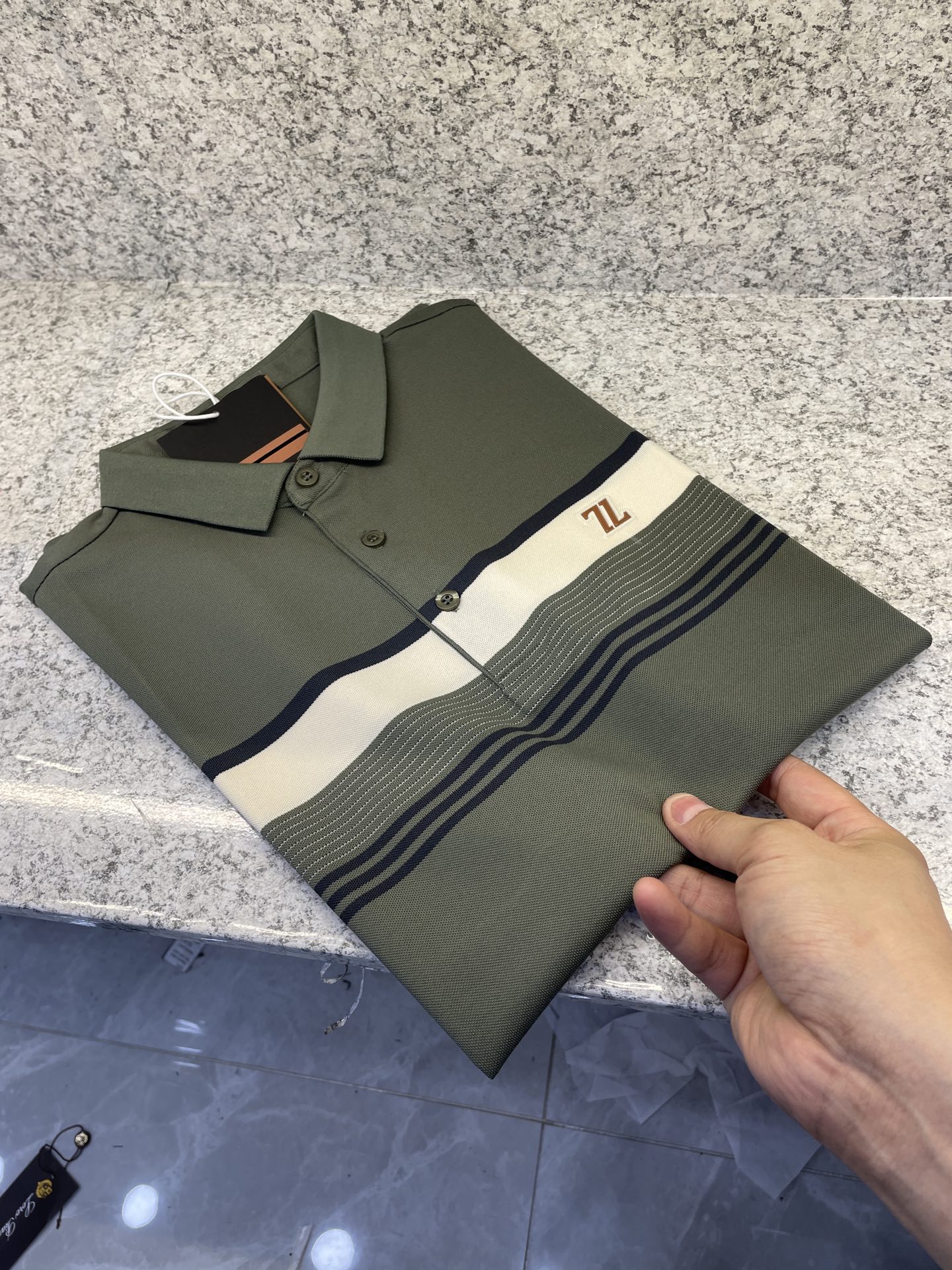 ZENGA 🔈26春夏新品 专柜同步热卖 杰尼亚质感Polo系列｜商务与休闲的优雅平衡🥰经典条纹撞色设计